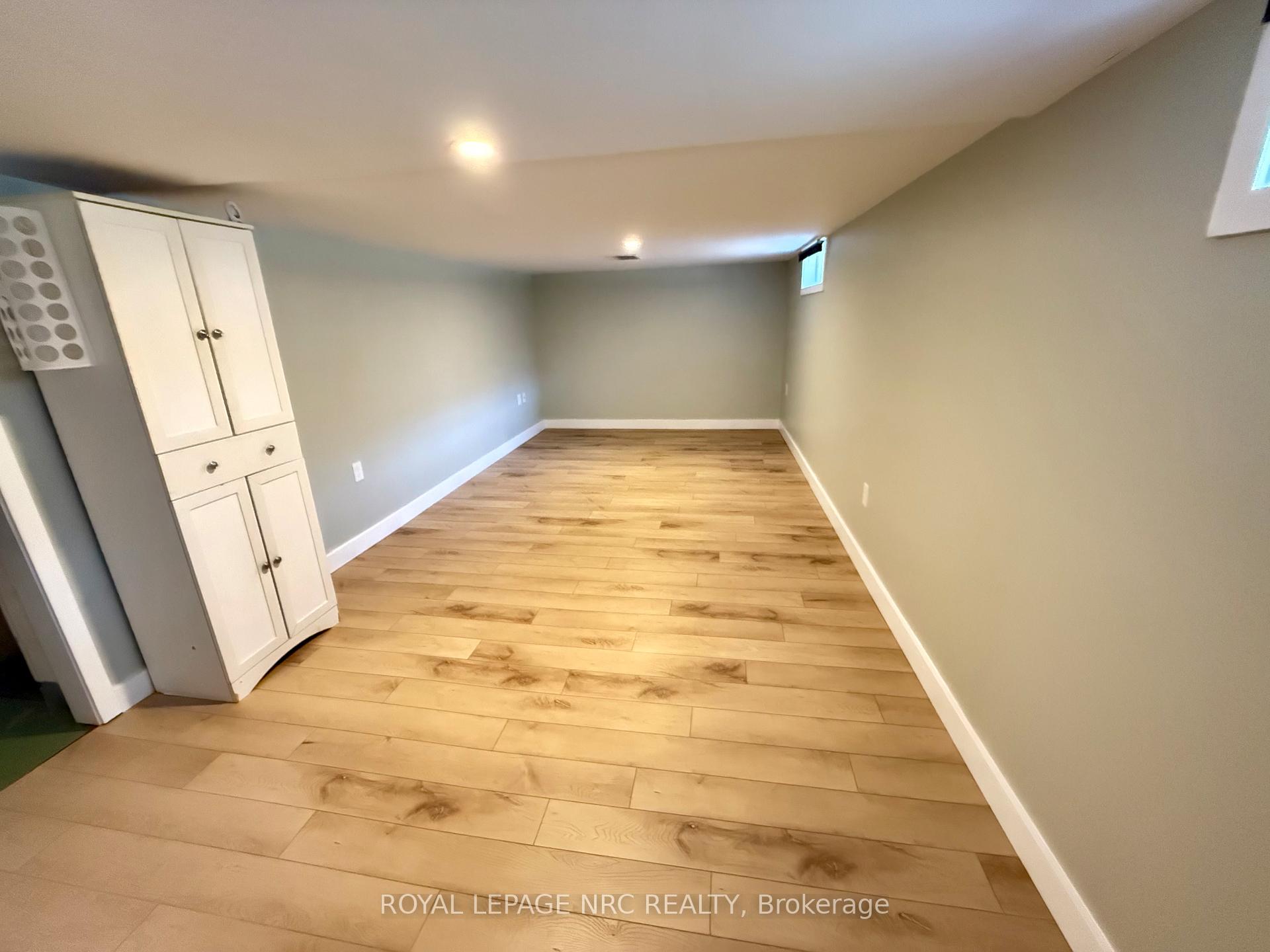 Photo 17 of 20 Richmond Street, Thorold, Thorold Downtown — HOMEH
