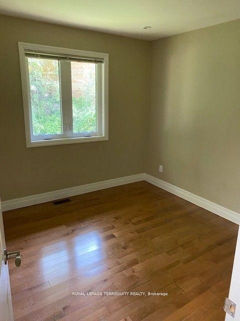 Photo 5 of 67 Ferris Road, Toronto, O'Connor-Parkview — HOMEH