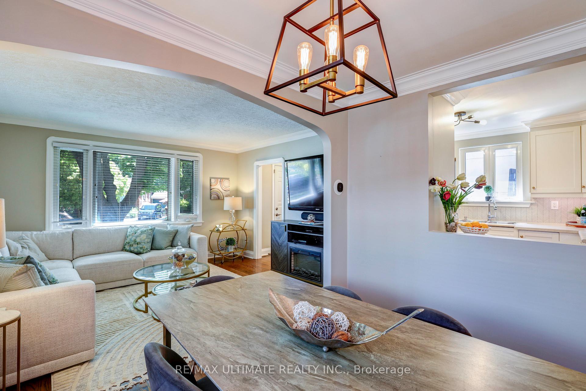 Photo 5 of 44 Ferris Road, Toronto, O'Connor-Parkview — HOMEH
