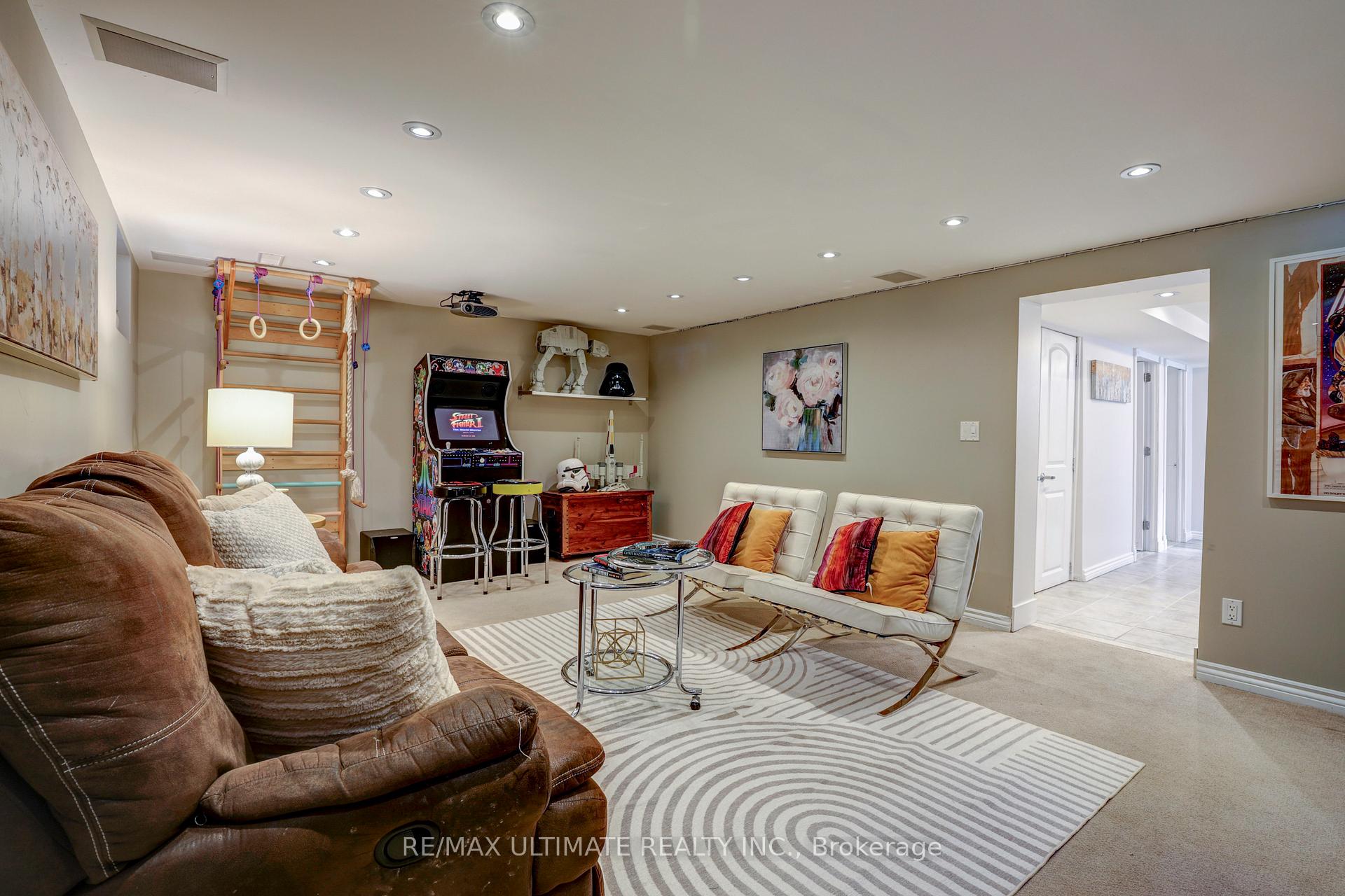 Photo 13 of 44 Ferris Road, Toronto, O'Connor-Parkview — HOMEH