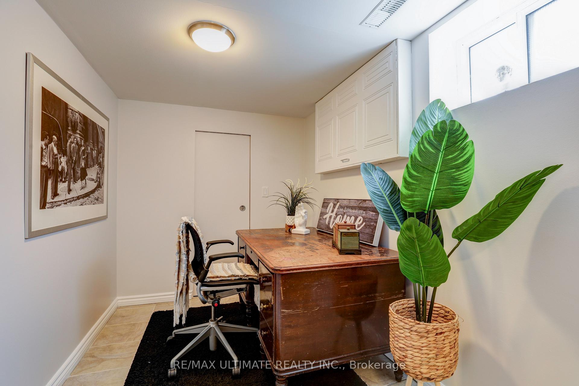 Photo 15 of 44 Ferris Road, Toronto, O'Connor-Parkview — HOMEH