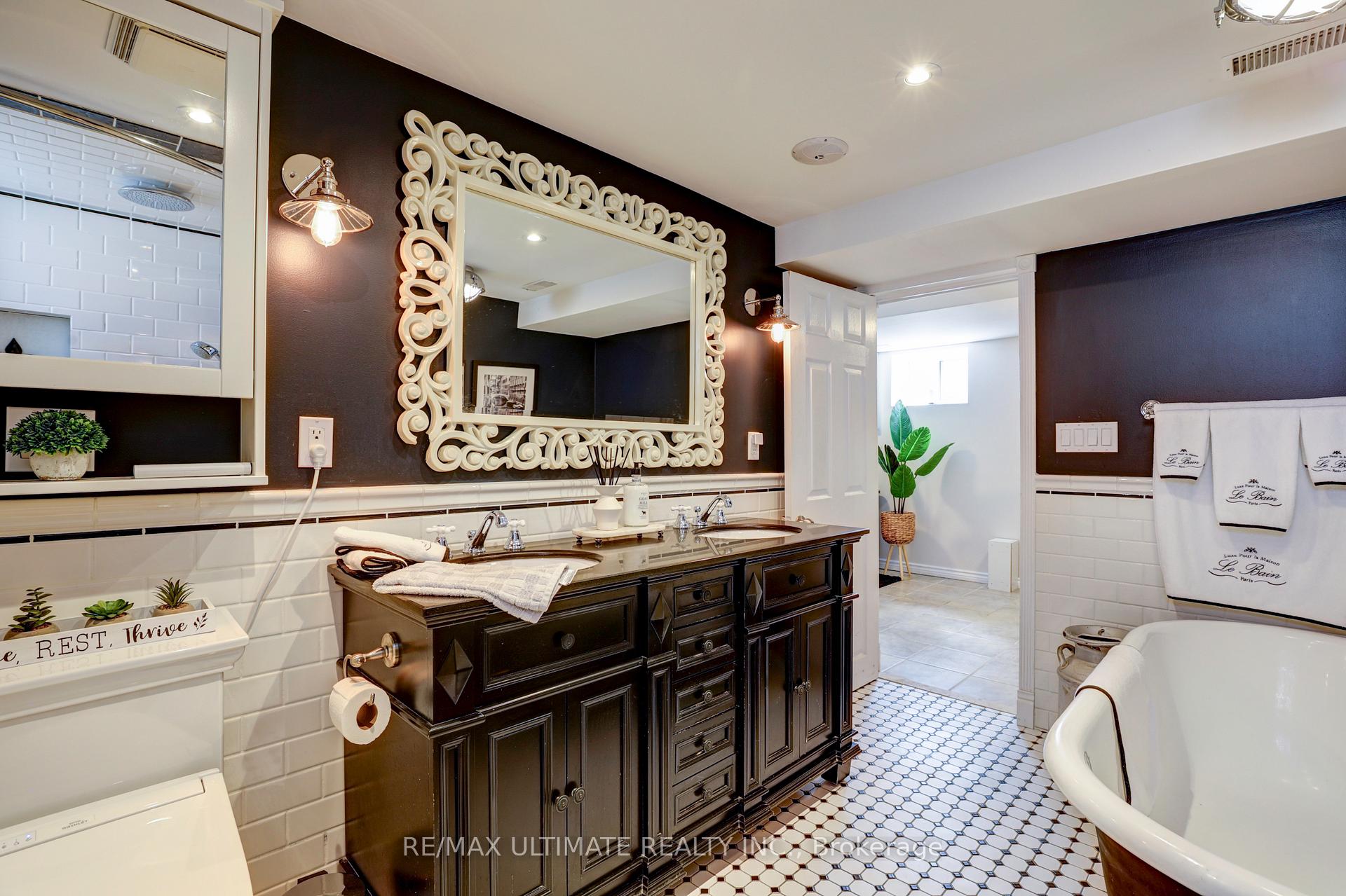 Photo 17 of 44 Ferris Road, Toronto, O'Connor-Parkview — HOMEH