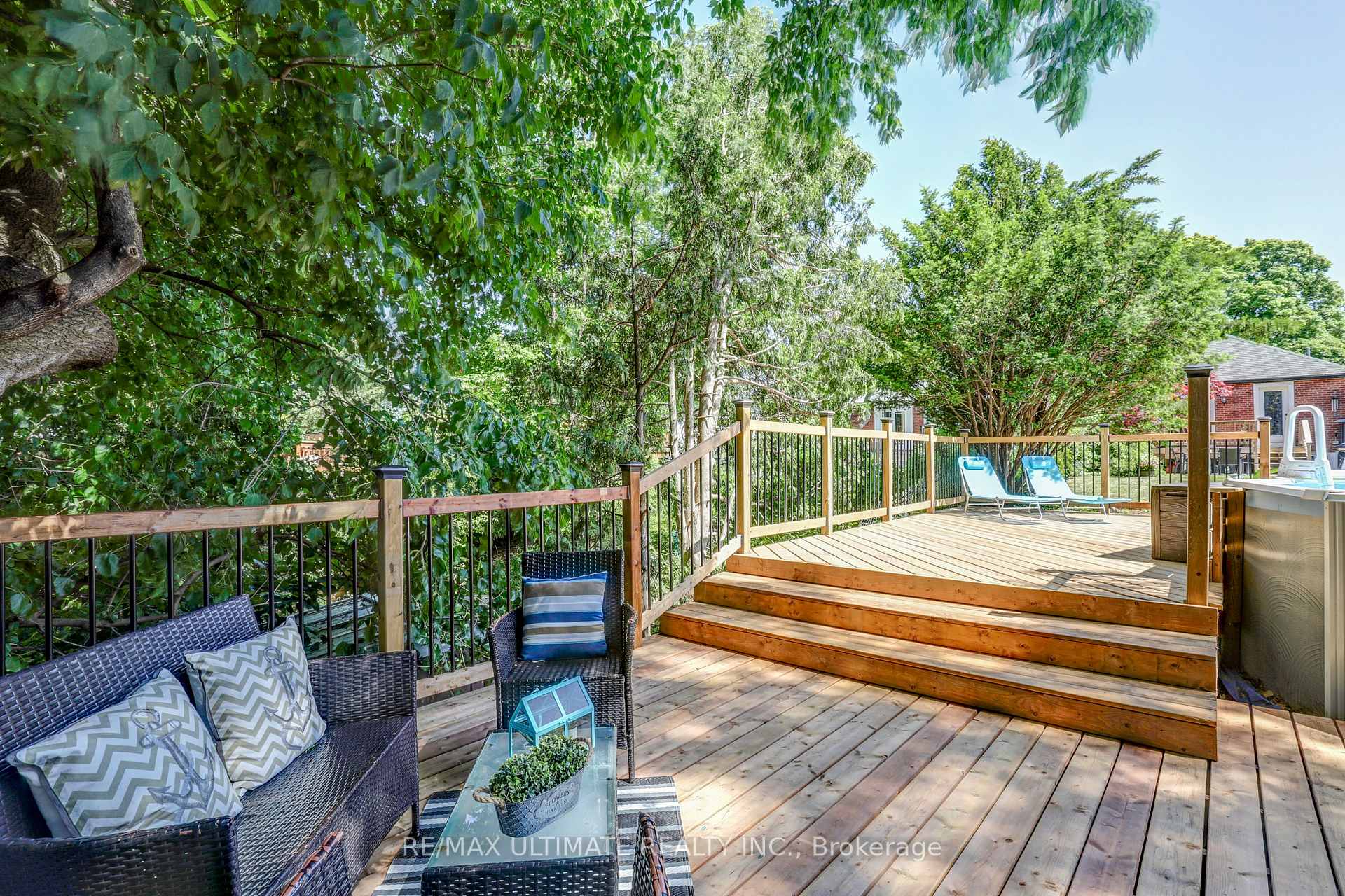 Photo 22 of 44 Ferris Road, Toronto, O'Connor-Parkview — HOMEH