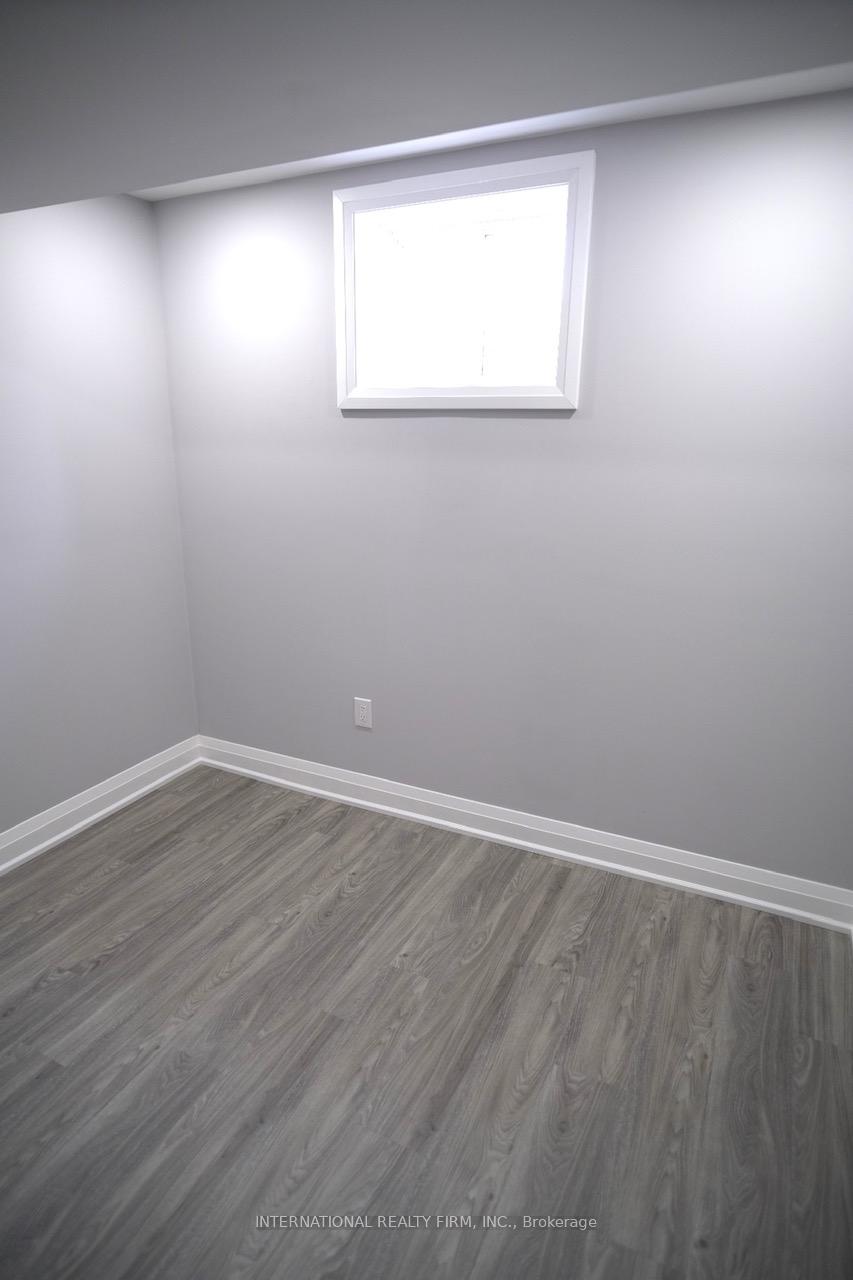 Photo 11 of 1 Victory Drive, Thorold, Rolling Meadows — HOMEH