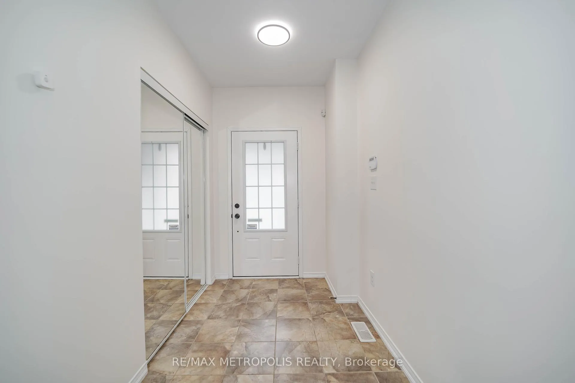 Photo 8 of 896 Audley Road N, Ajax, Central East — HOMEH
