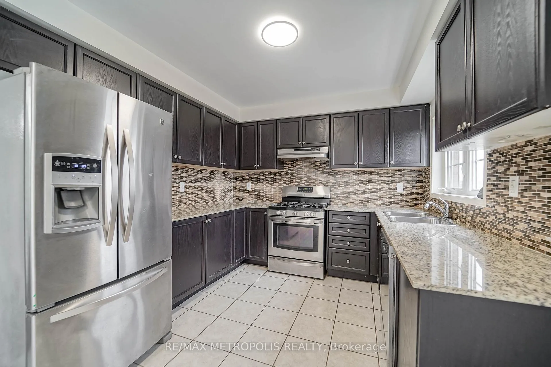 Photo 21 of 896 Audley Road N, Ajax, Central East — HOMEH