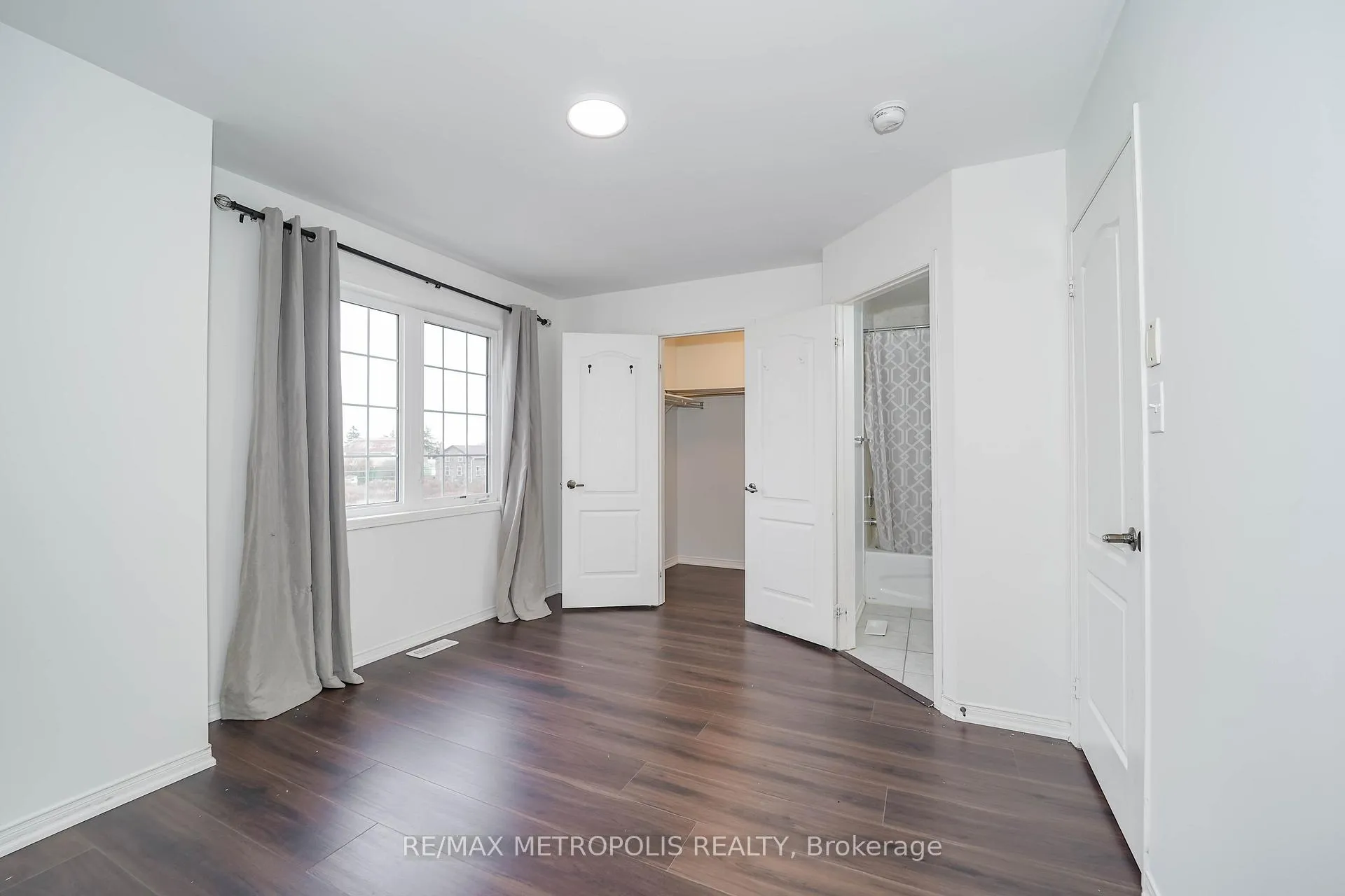Photo 35 of 896 Audley Road N, Ajax, Central East — HOMEH