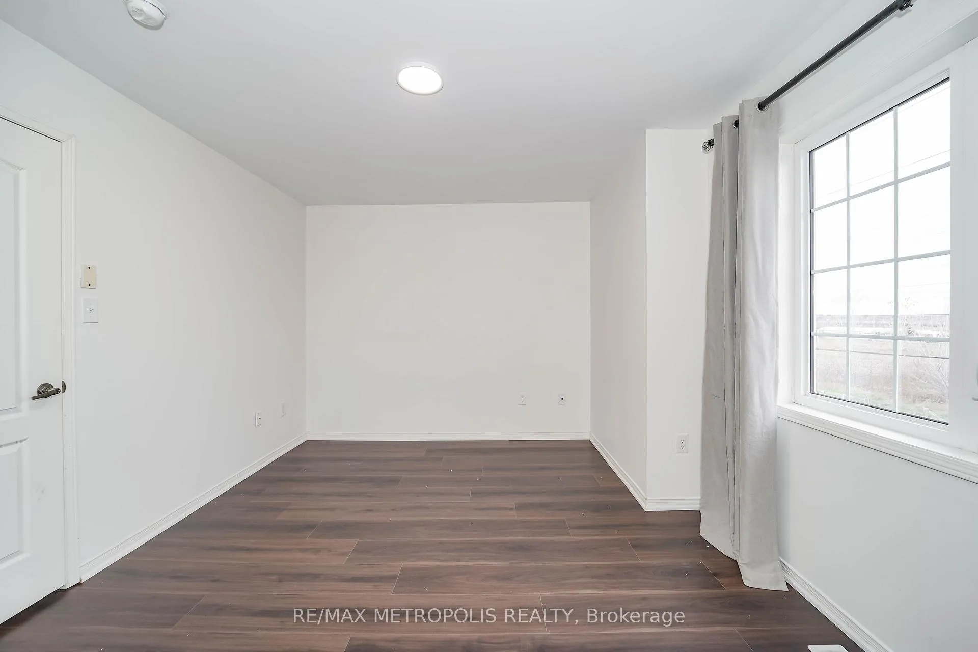 Photo 37 of 896 Audley Road N, Ajax, Central East — HOMEH