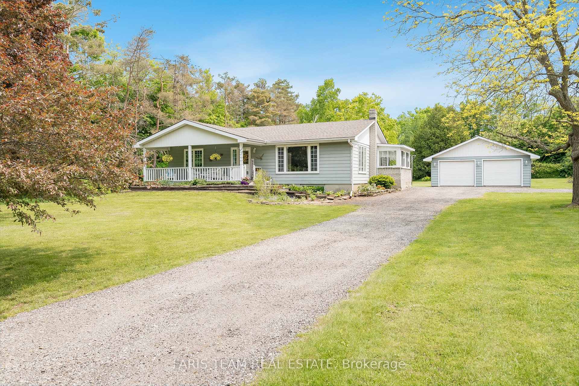 Photo 3 of 1669 Newton Street, Tay, Rural Tay — HOMEH