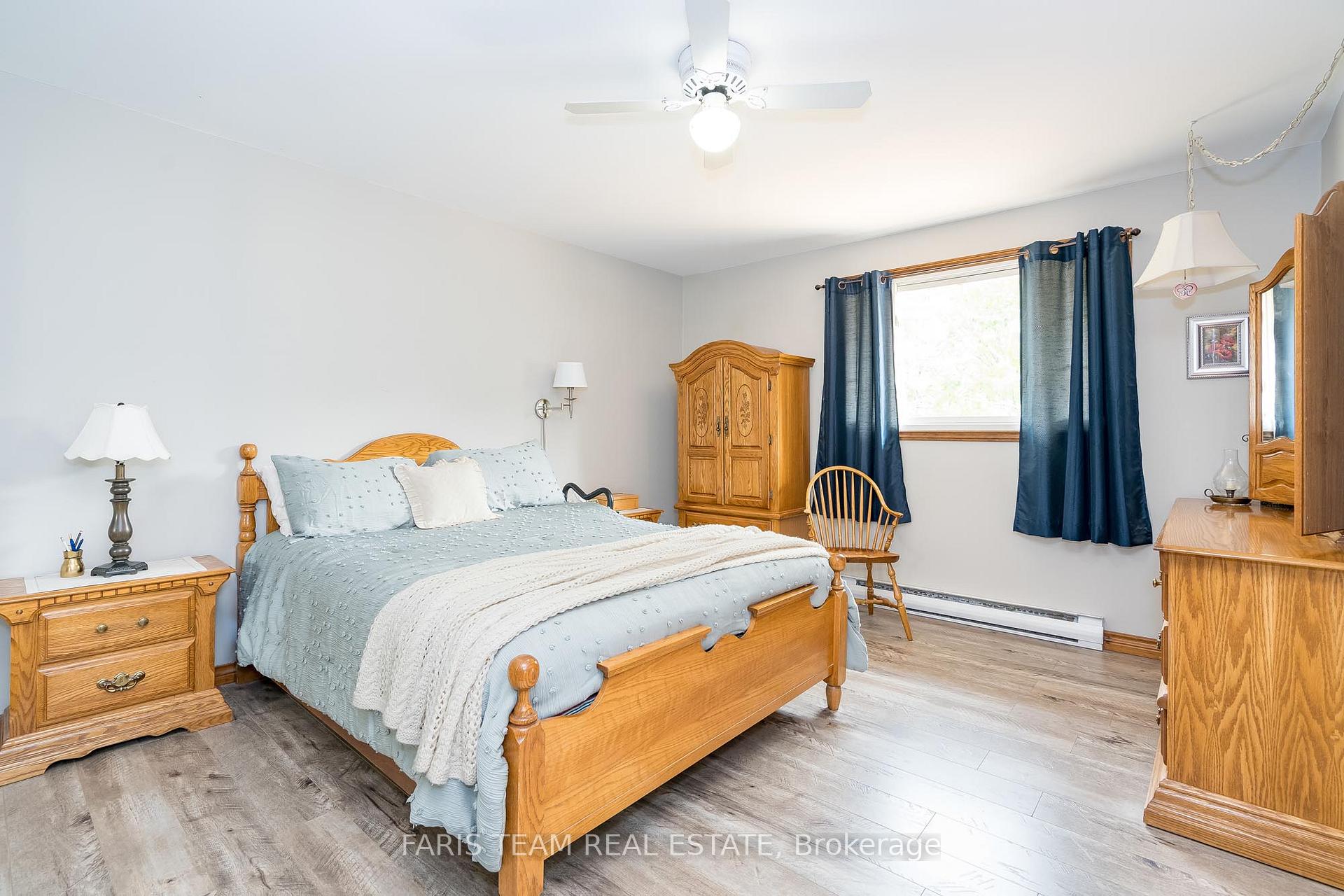 Photo 14 of 1669 Newton Street, Tay, Rural Tay — HOMEH