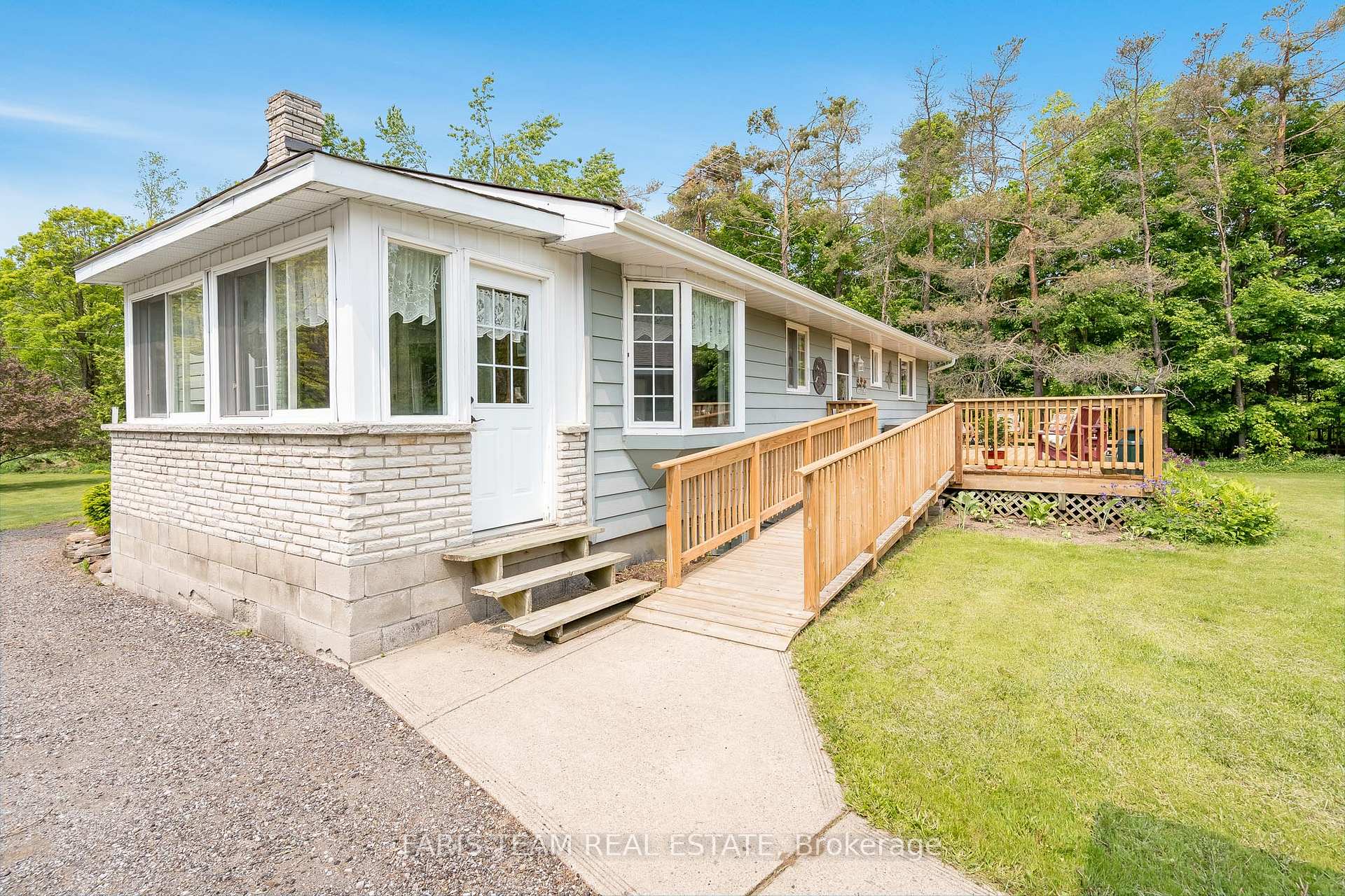 Photo 27 of 1669 Newton Street, Tay, Rural Tay — HOMEH