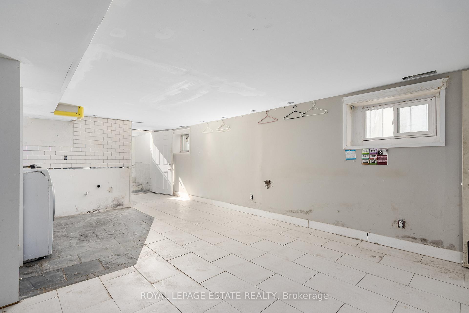 Photo 22 of 874 Eastern Avenue, Toronto, Greenwood-Coxwell — HOMEH