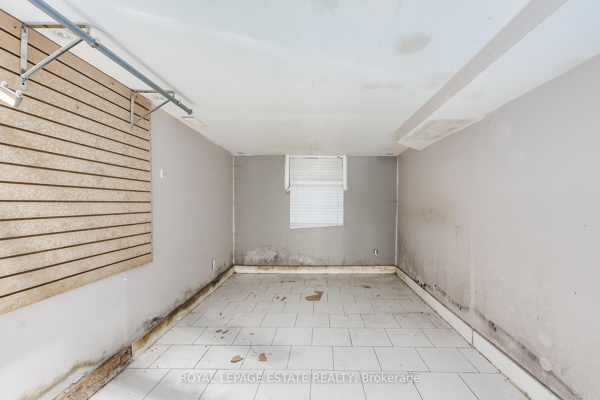 Photo 29 of 874 Eastern Avenue, Toronto, Greenwood-Coxwell — HOMEH