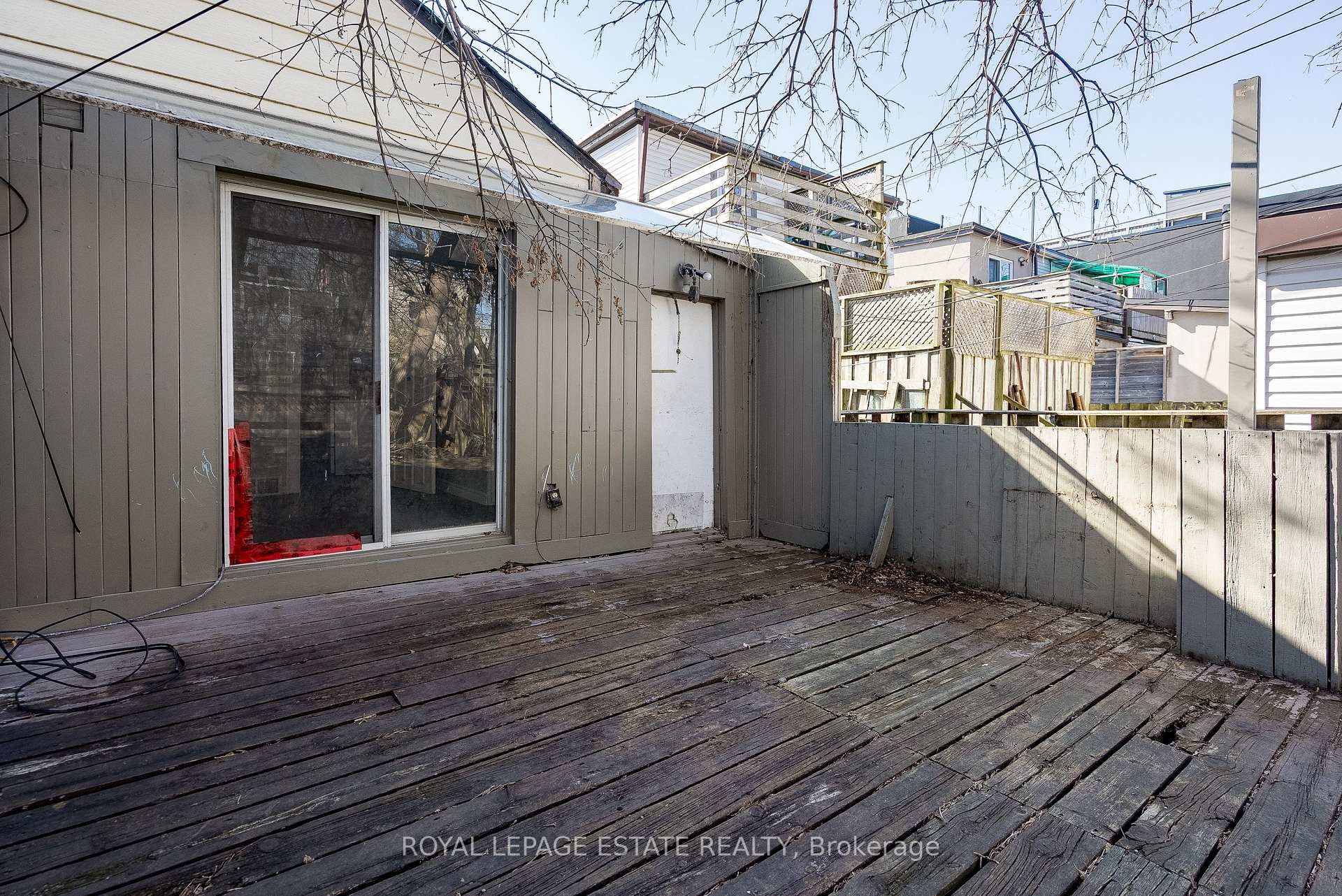 Photo 32 of 874 Eastern Avenue, Toronto, Greenwood-Coxwell — HOMEH