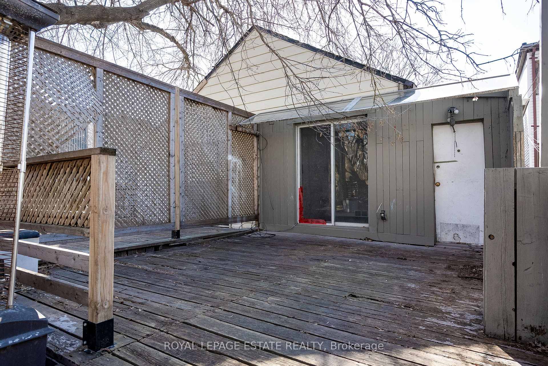 Photo 33 of 874 Eastern Avenue, Toronto, Greenwood-Coxwell — HOMEH