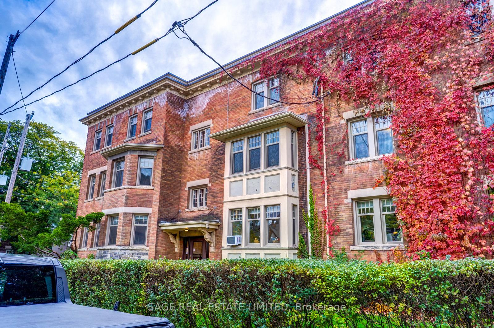Photo 3 of Unit 7, 3 Lonsdale Road, Toronto, Yonge-St. Clair — HOMEH