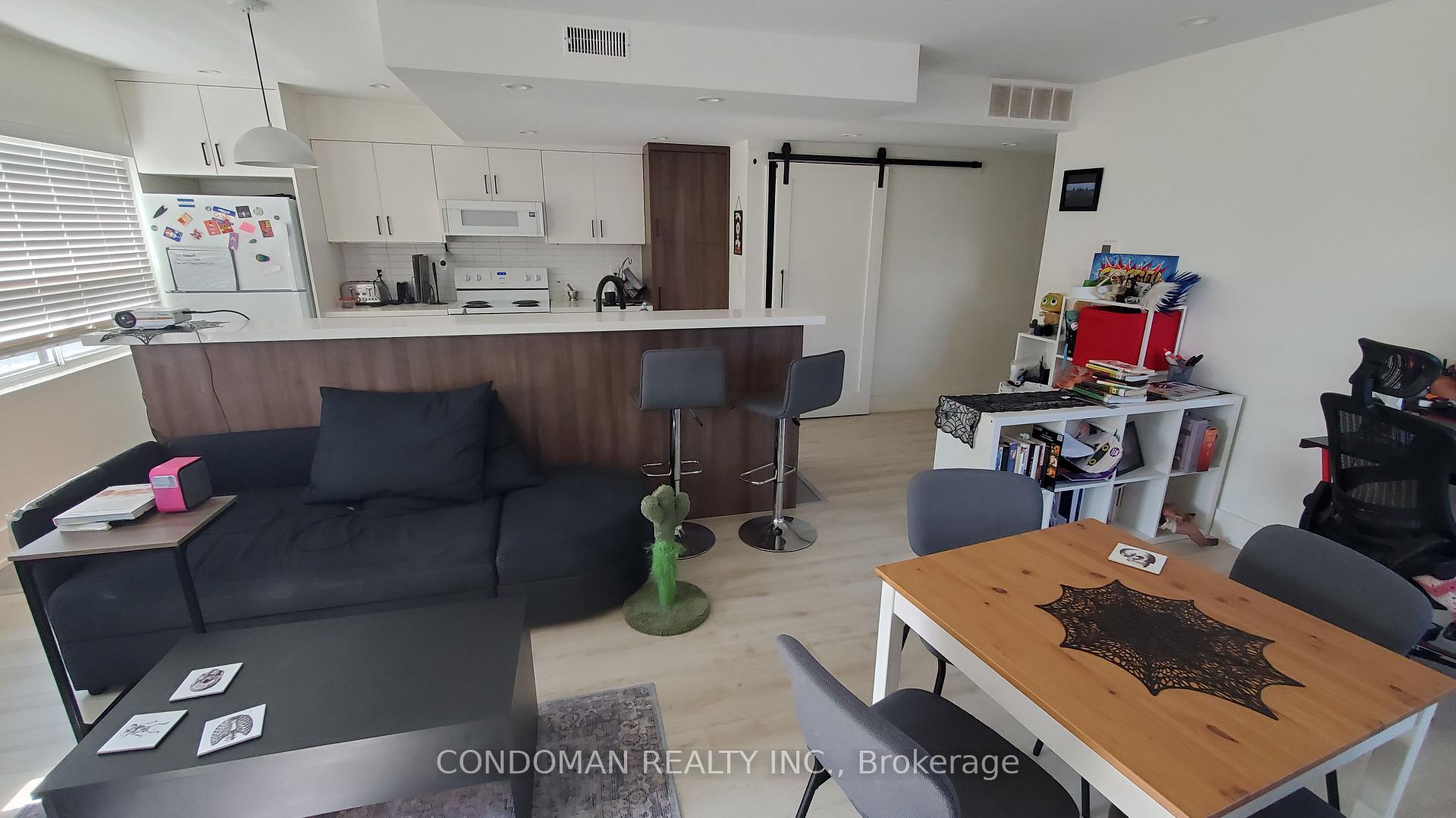 Photo 2 of Unit 3, 1450 Gerrard Street E, Toronto, Greenwood-Coxwell — HOMEH