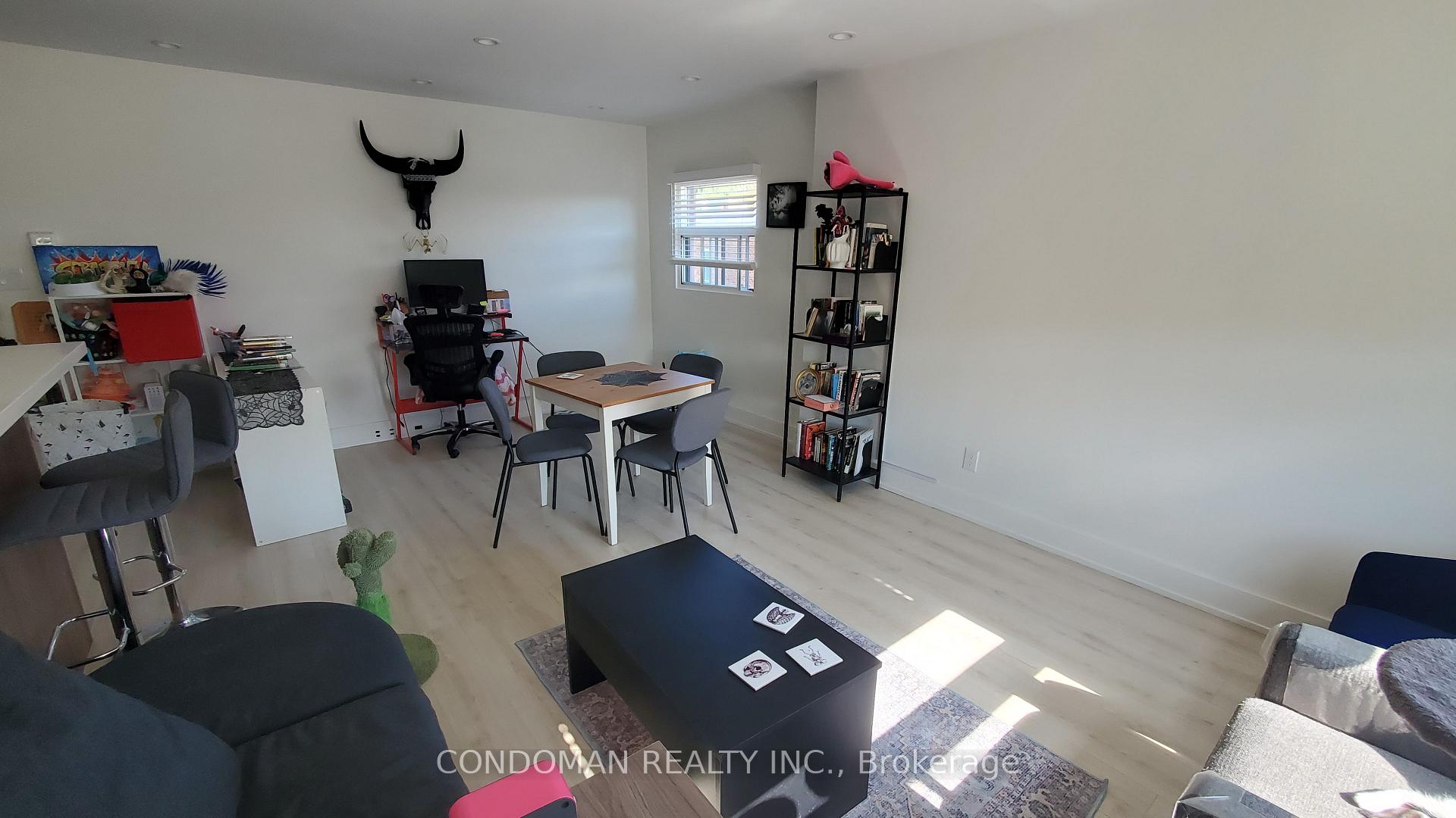 Photo 4 of Unit 3, 1450 Gerrard Street E, Toronto, Greenwood-Coxwell — HOMEH