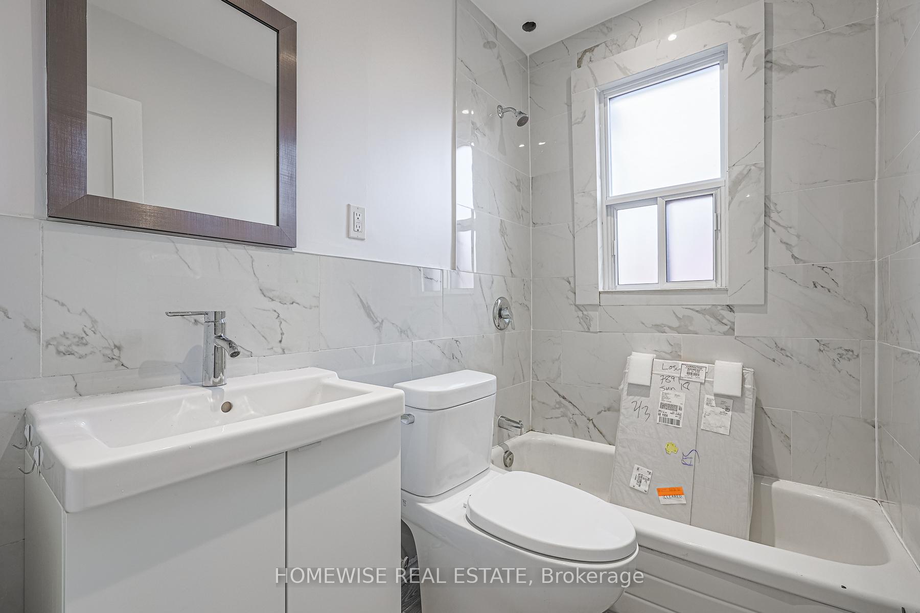 Photo 13 of Unit 1, 2066 Yonge Street, Toronto, Yonge-Eglinton — HOMEH