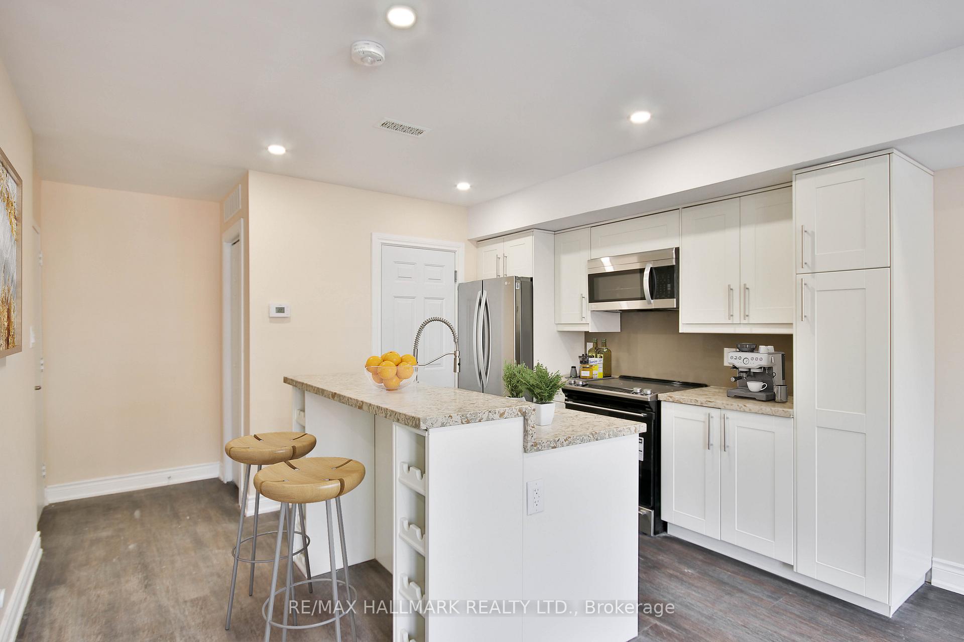 Photo 2 of Unit Apt 1, 795 Broadview Avenue, Toronto, Playter Estates-Danforth — HOMEH
