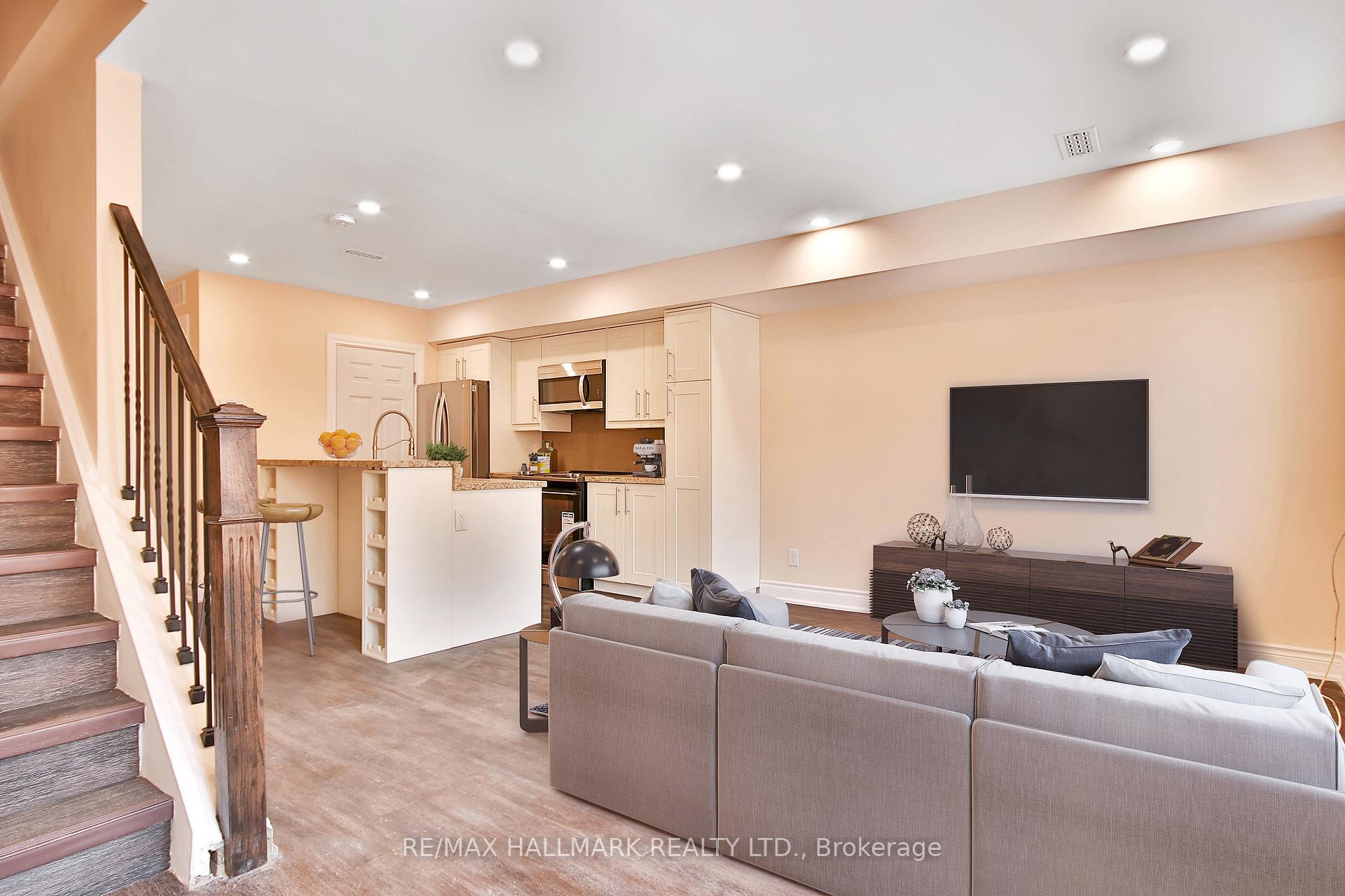 Photo 8 of Unit Apt 1, 795 Broadview Avenue, Toronto, Playter Estates-Danforth — HOMEH