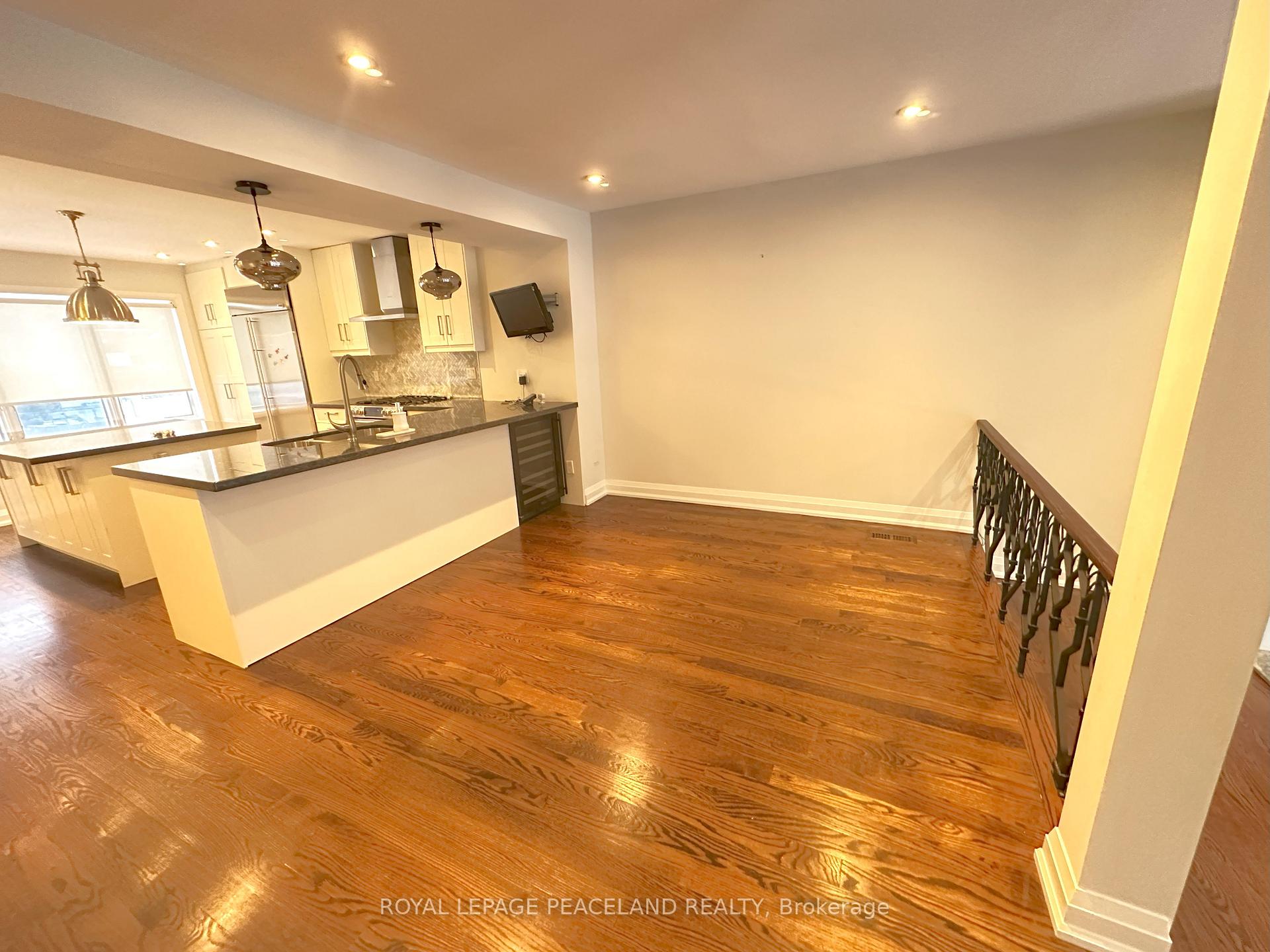 Photo 29 of 47 Melgund Road, Toronto, Casa Loma — HOMEH