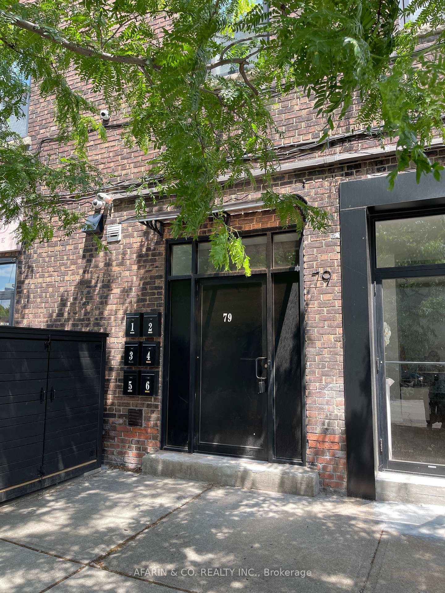 Photo 3 of Unit 2, 79 Cedarvale Avenue, Toronto, East End-Danforth — HOMEH