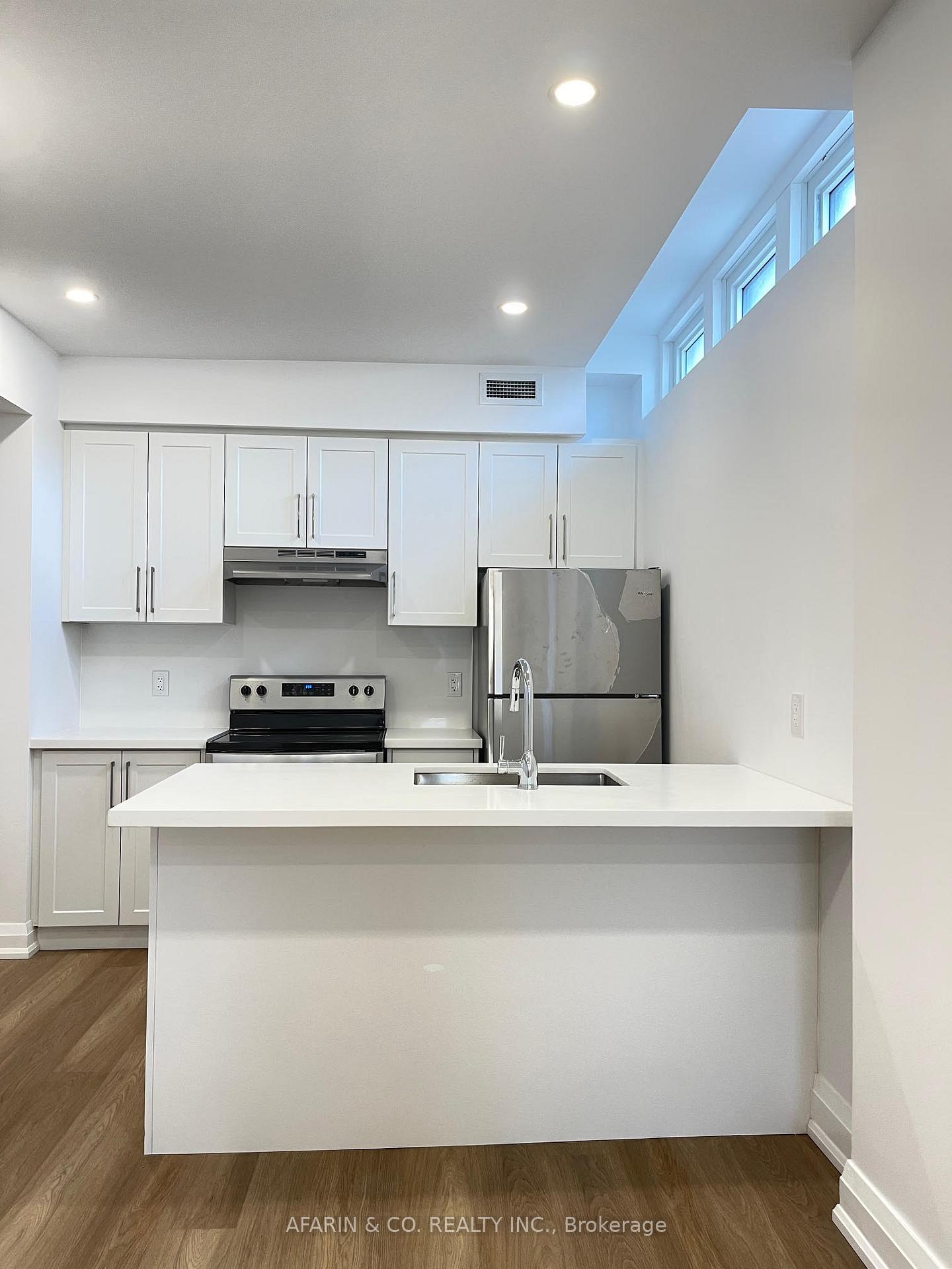 Photo 6 of Unit 2, 79 Cedarvale Avenue, Toronto, East End-Danforth — HOMEH