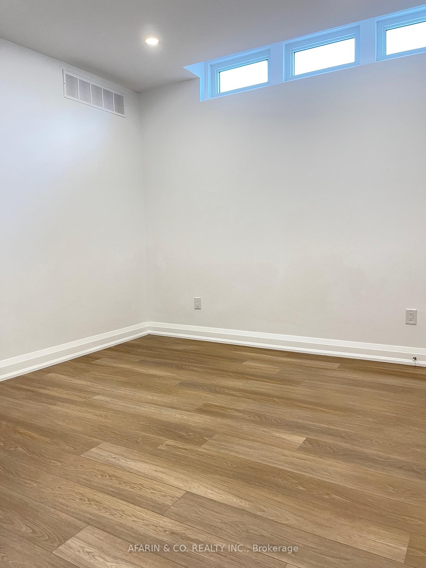 Photo 13 of Unit 2, 79 Cedarvale Avenue, Toronto, East End-Danforth — HOMEH