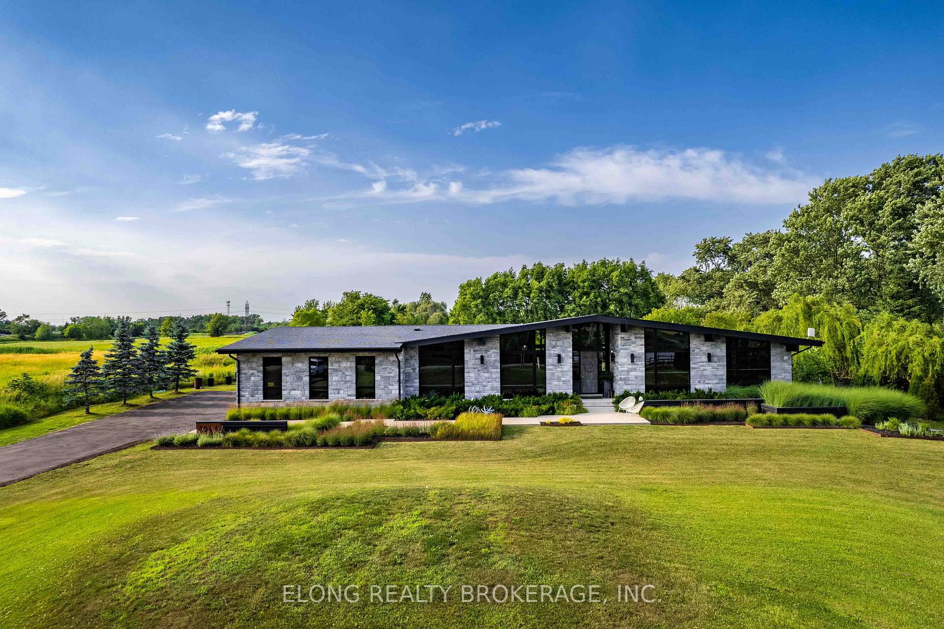 Photo 1 of 1024 Beaverdams Road, Thorold, Allanburg/Thorold South — HOMEH