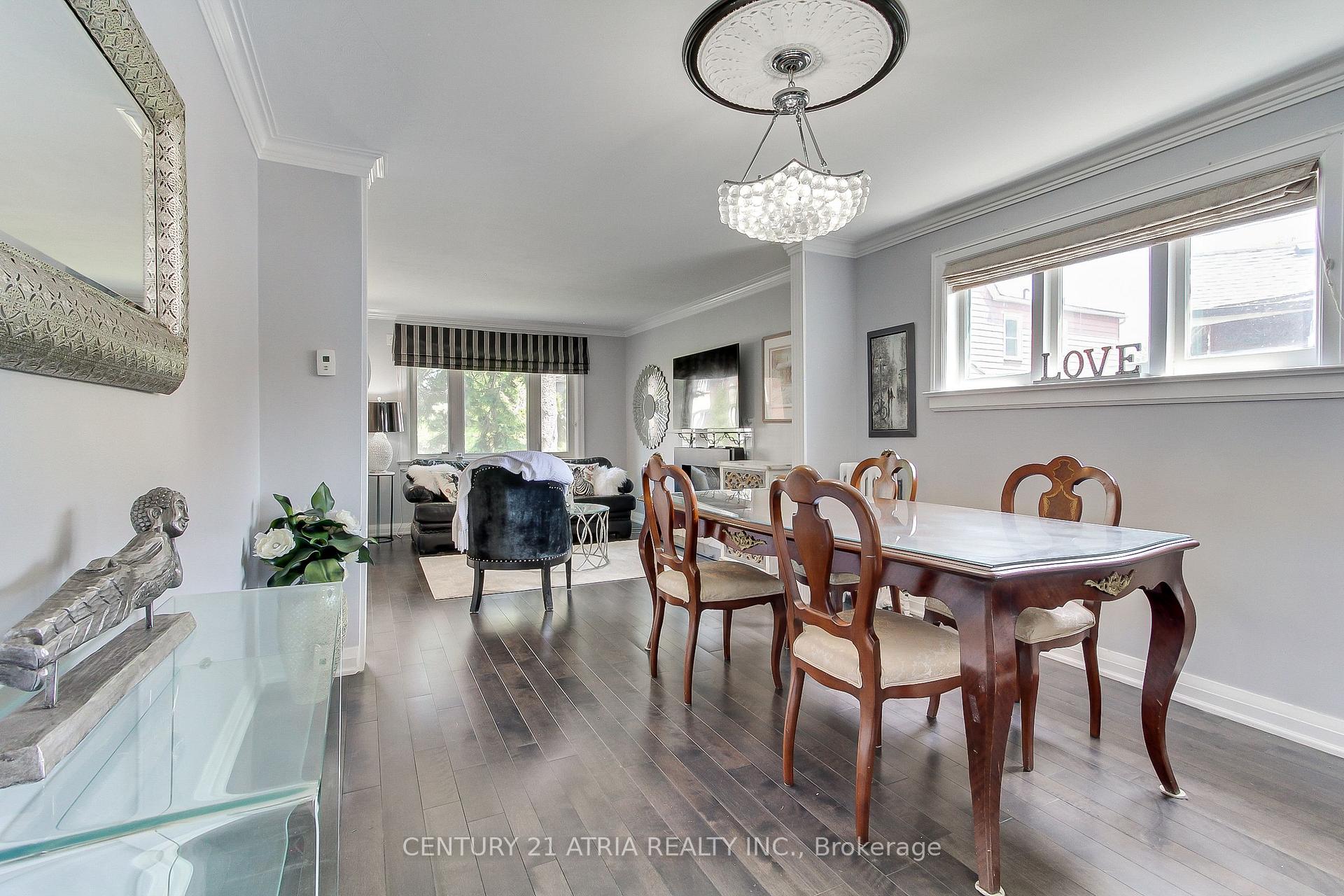 Photo 12 of 4 Bryant Avenue, Toronto, Crescent Town — HOMEH