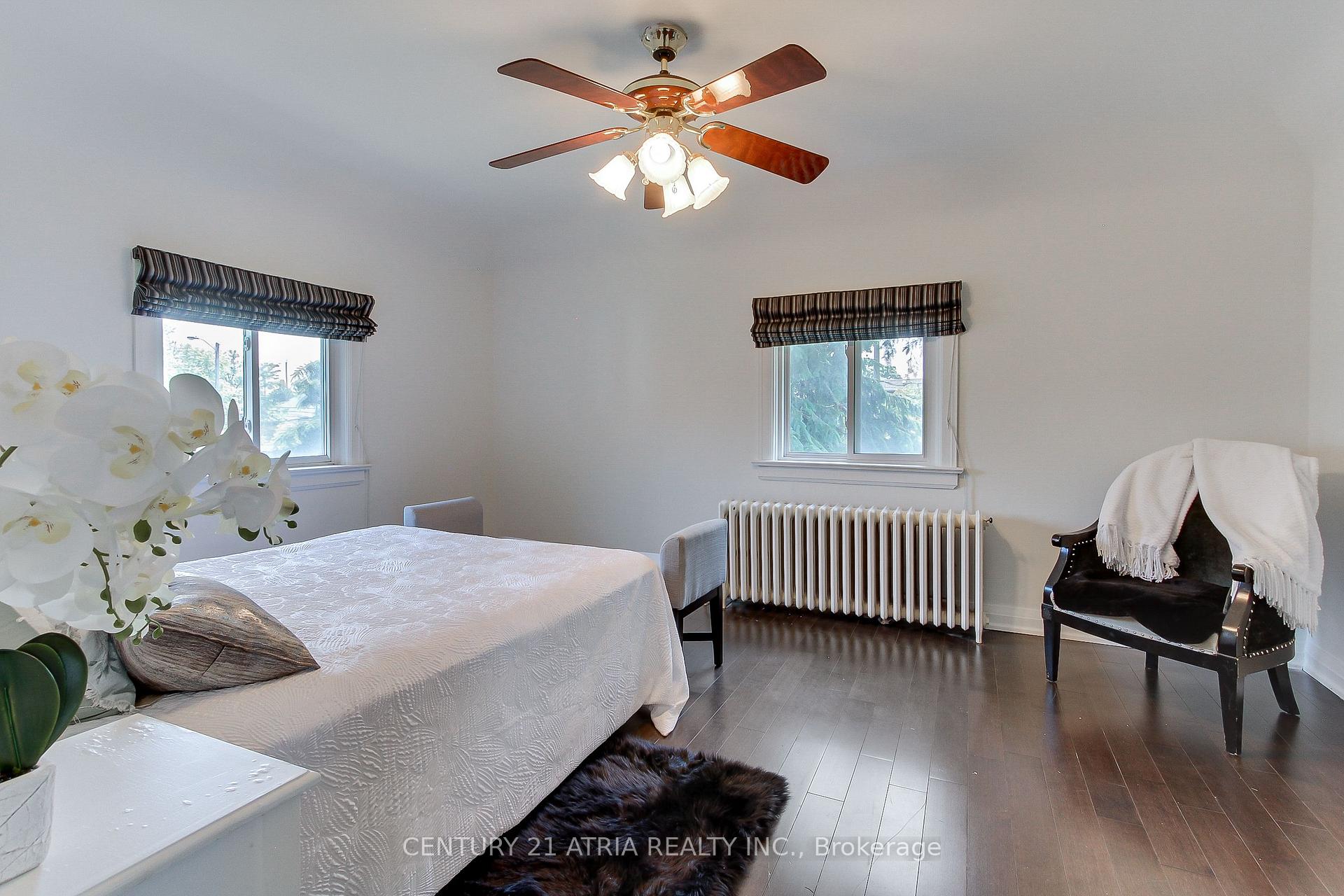 Photo 21 of 4 Bryant Avenue, Toronto, Crescent Town — HOMEH