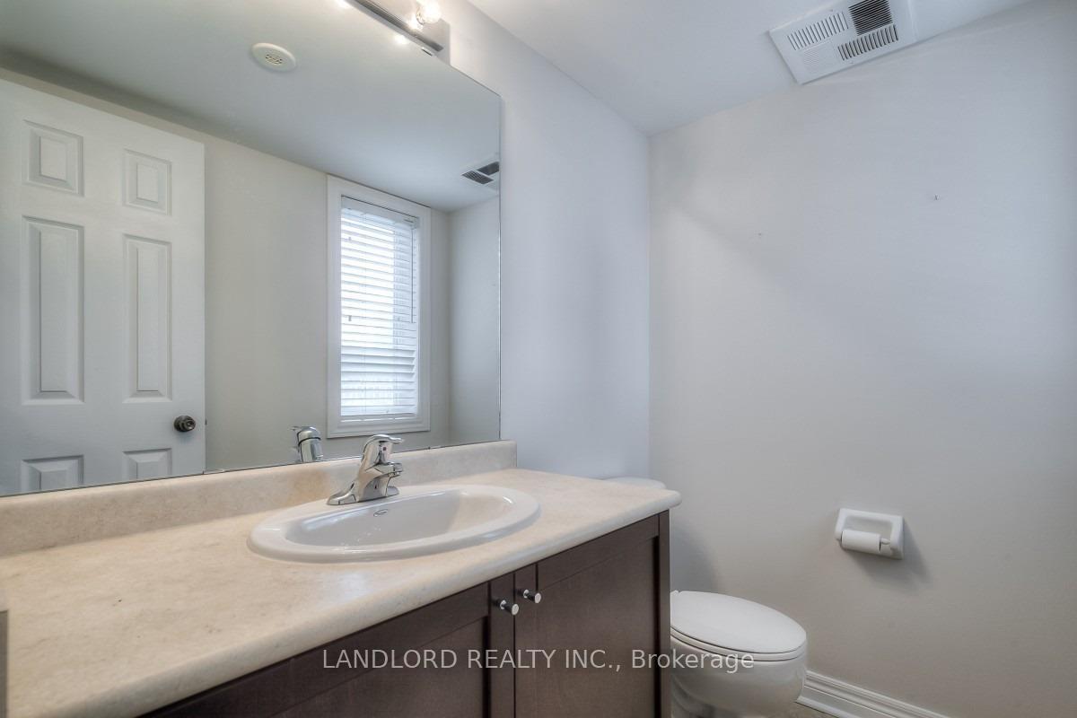 Photo 12 of 557 Shuter Street, Toronto, Regent Park — HOMEH