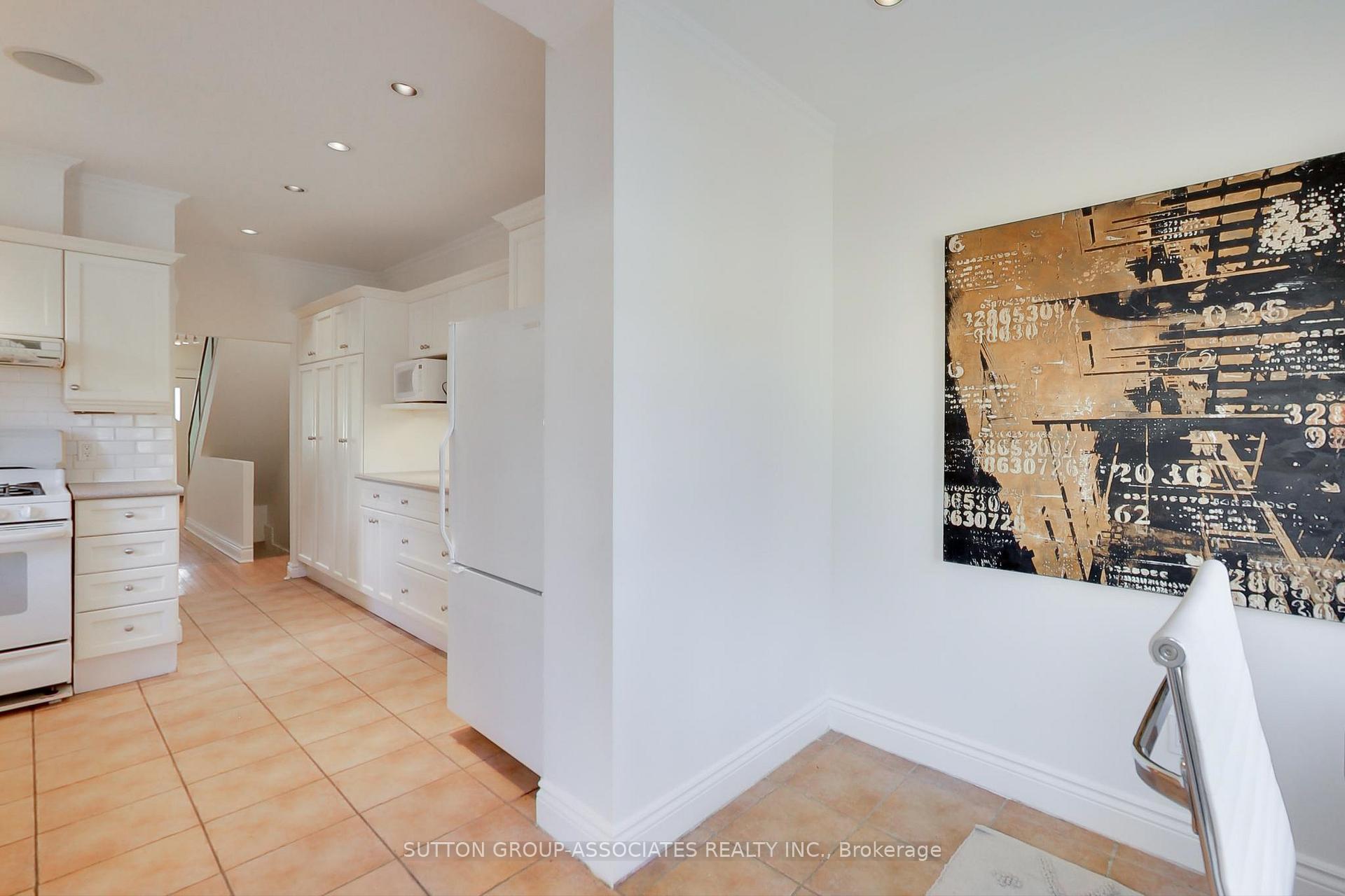 Photo 19 of 42 Ellsworth Avenue, Toronto, Wychwood — HOMEH