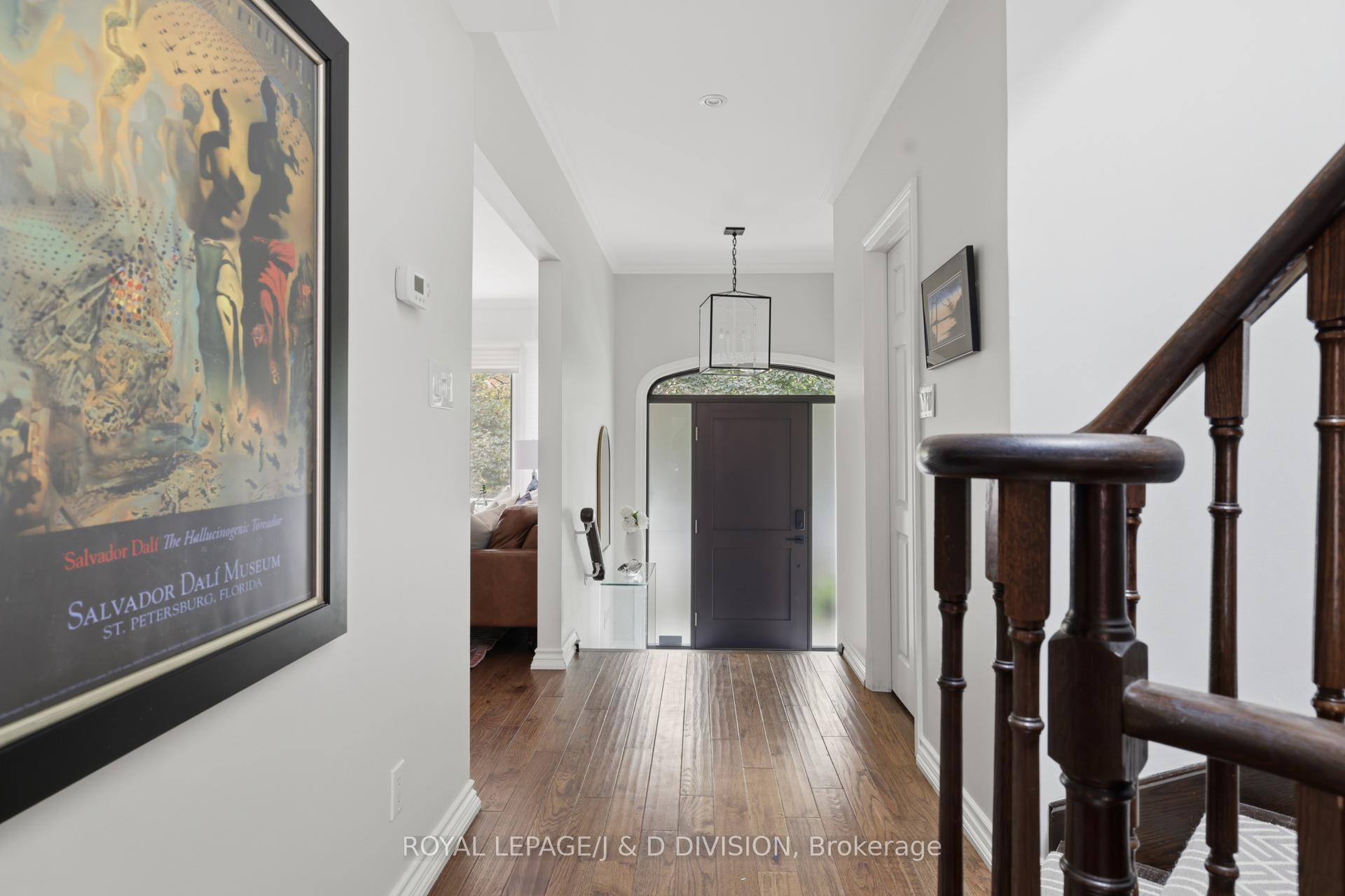 Photo 2 of 198 Glenview Avenue, Toronto, Lawrence Park South — HOMEH