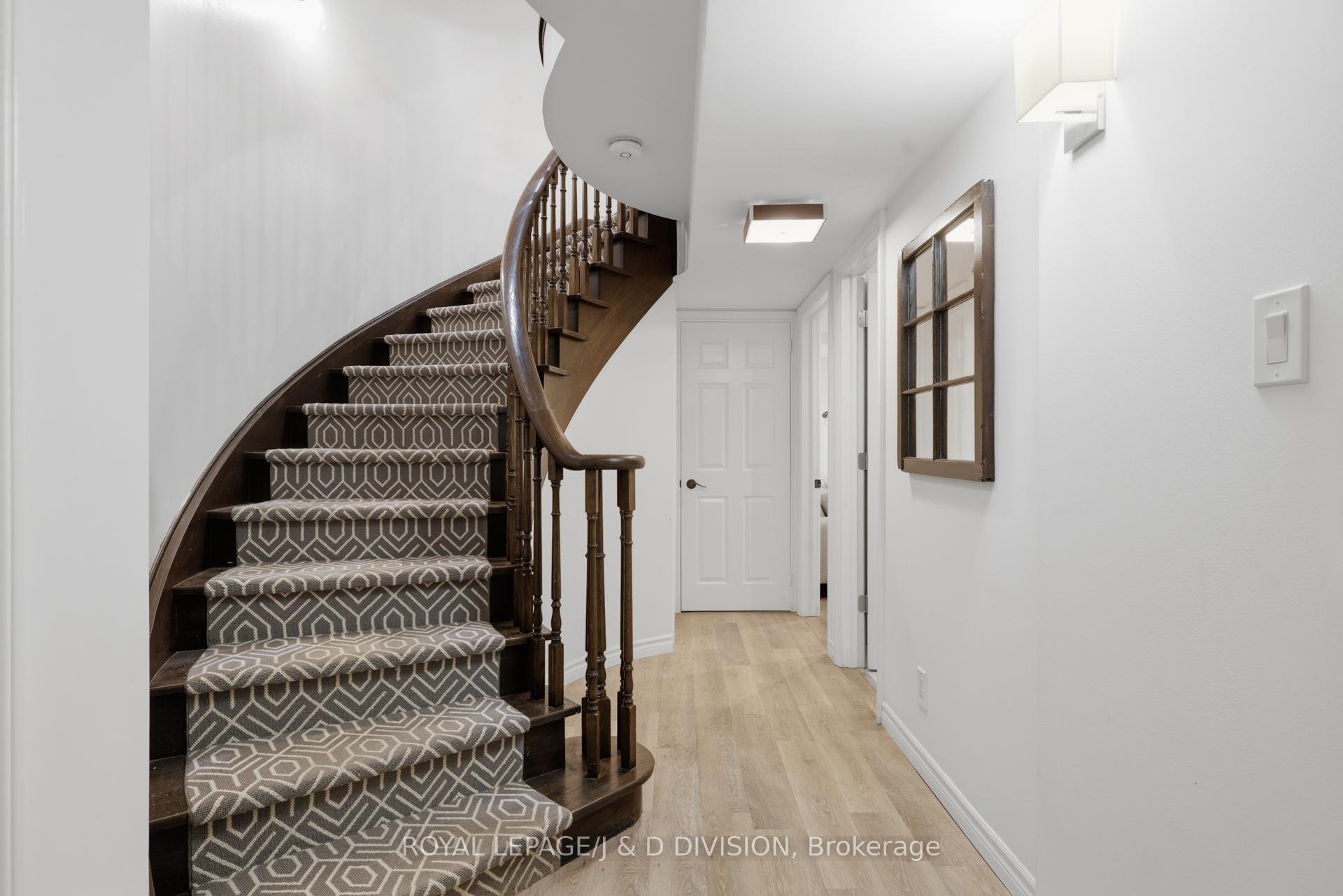 Photo 32 of 198 Glenview Avenue, Toronto, Lawrence Park South — HOMEH