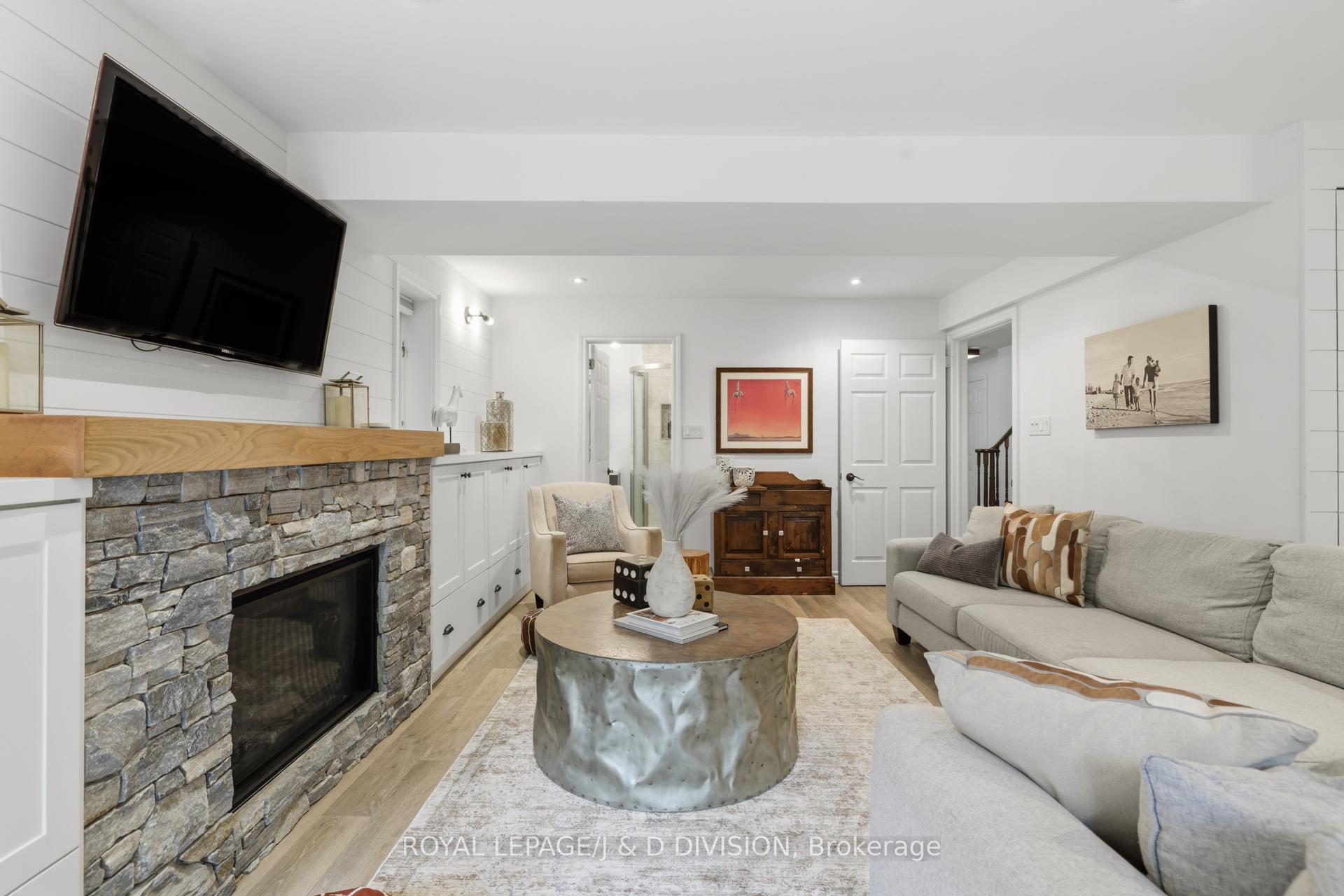 Photo 35 of 198 Glenview Avenue, Toronto, Lawrence Park South — HOMEH