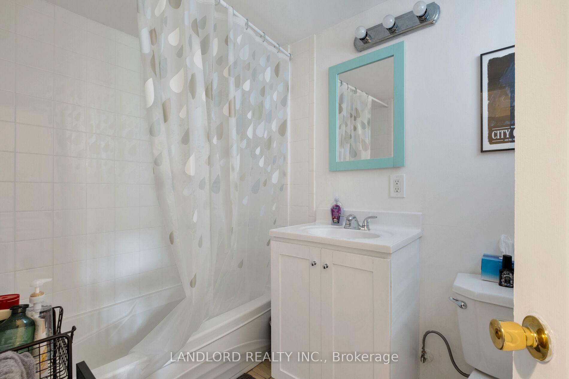 Photo 27 of 1111 Gerrard Street E, Toronto, South Riverdale — HOMEH