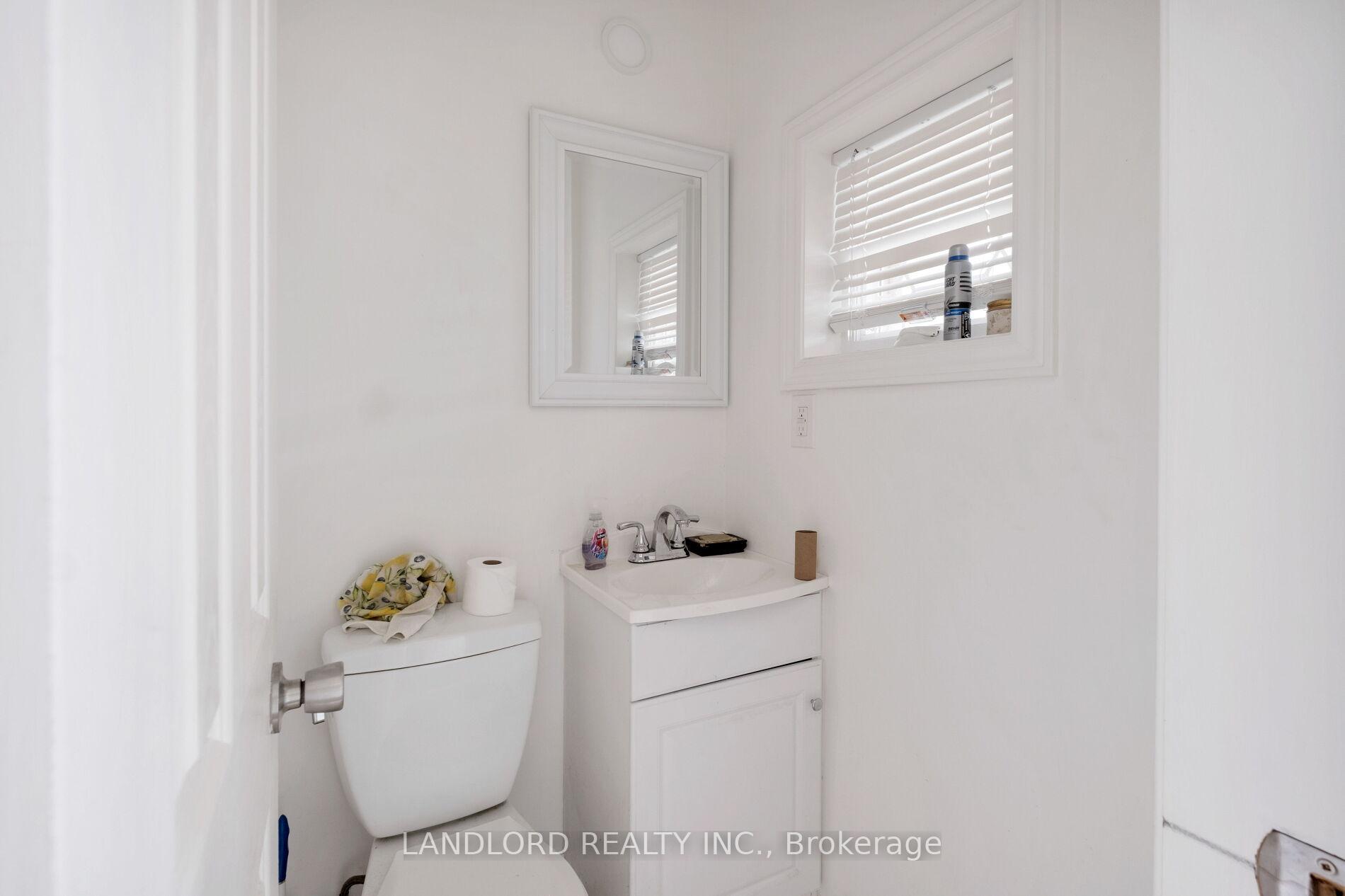 Photo 31 of 1111 Gerrard Street E, Toronto, South Riverdale — HOMEH