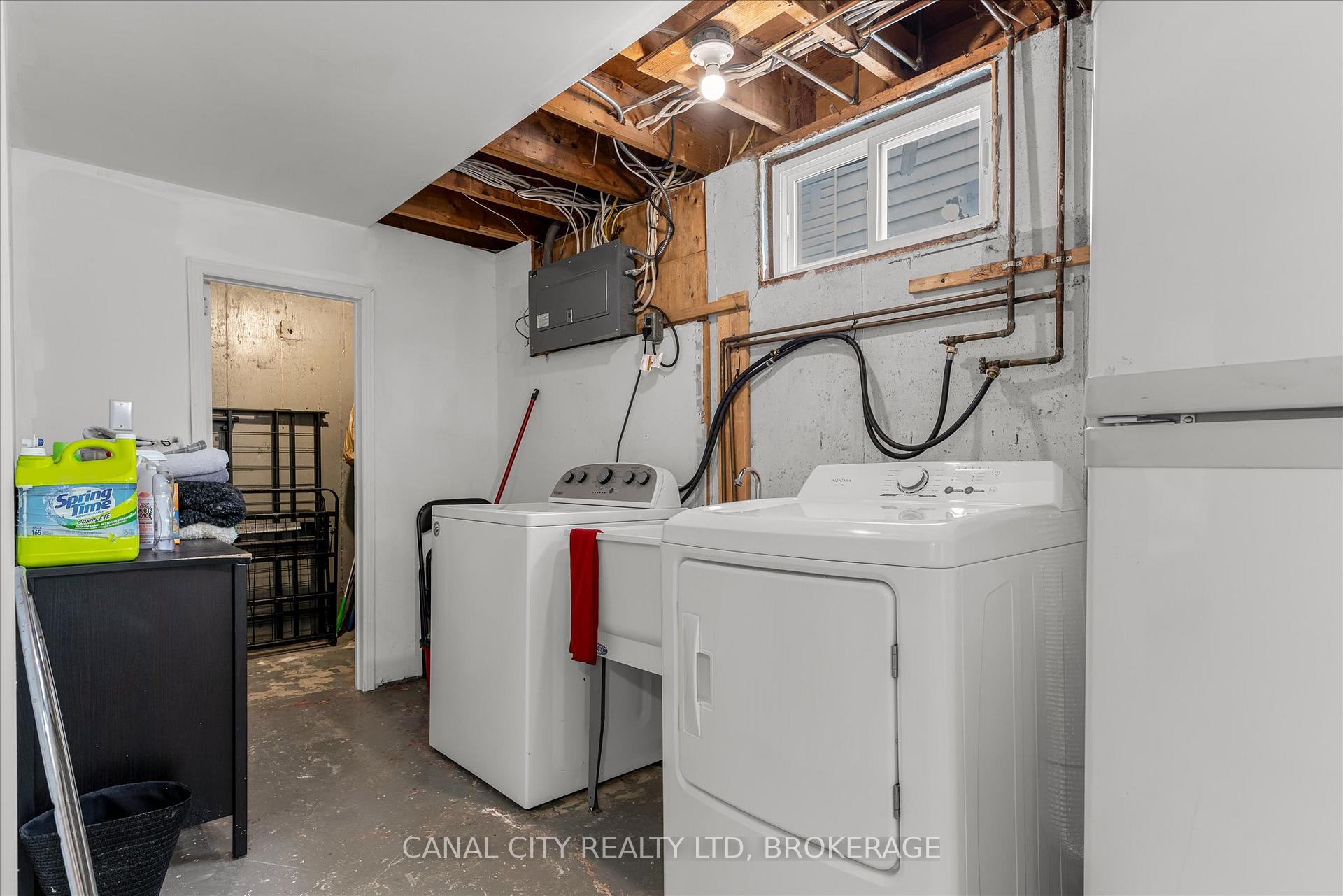 Photo 28 of 10 Baldwin Circle, Thorold, Confederation Heights — HOMEH