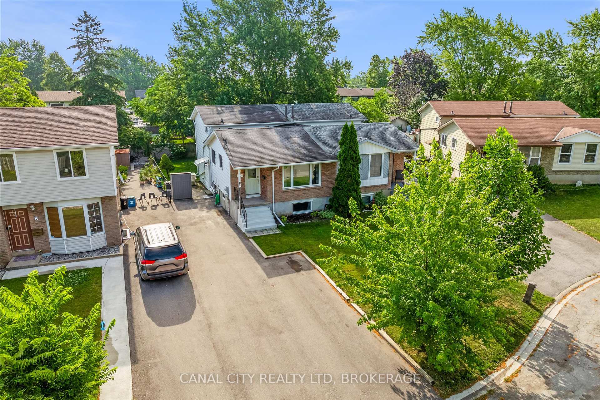 Photo 49 of 10 Baldwin Circle, Thorold, Confederation Heights — HOMEH