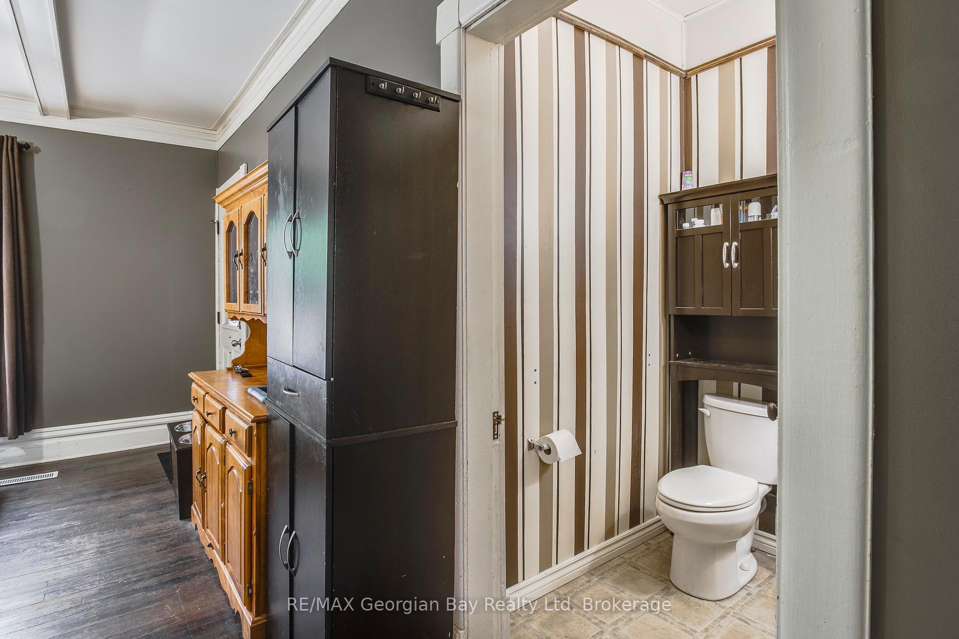 Photo 13 of 714 6TH Avenue, Tay, Port McNicoll — HOMEH