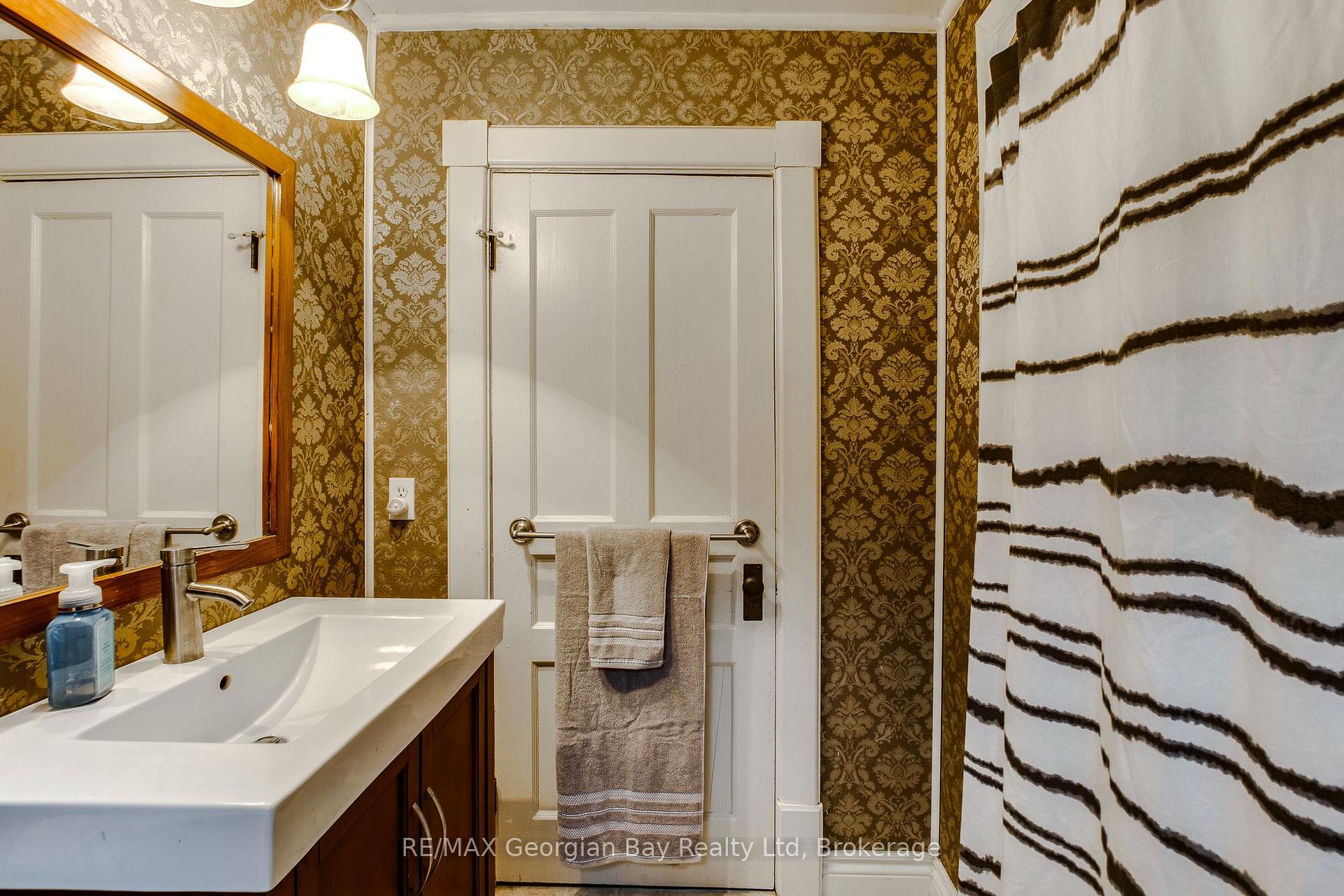Photo 22 of 714 6TH Avenue, Tay, Port McNicoll — HOMEH