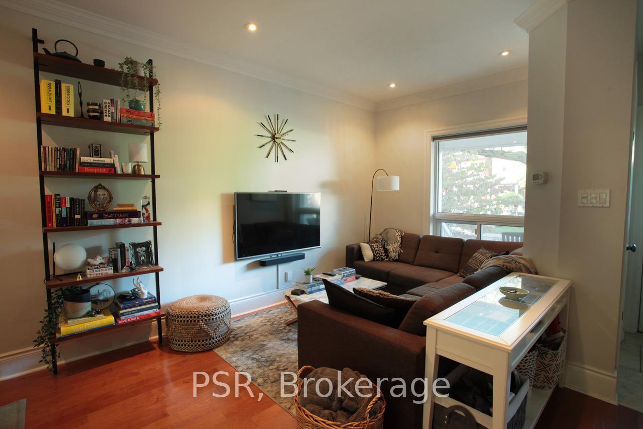 Photo 6 of 993 Logan Avenue, Toronto, Playter Estates-Danforth — HOMEH