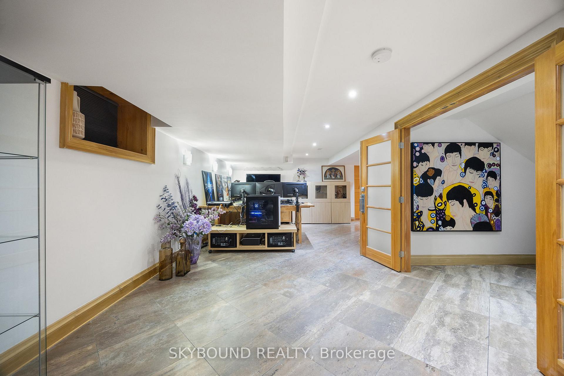 Photo 45 of 20 Fairview Boulevard, Toronto, North Riverdale — HOMEH