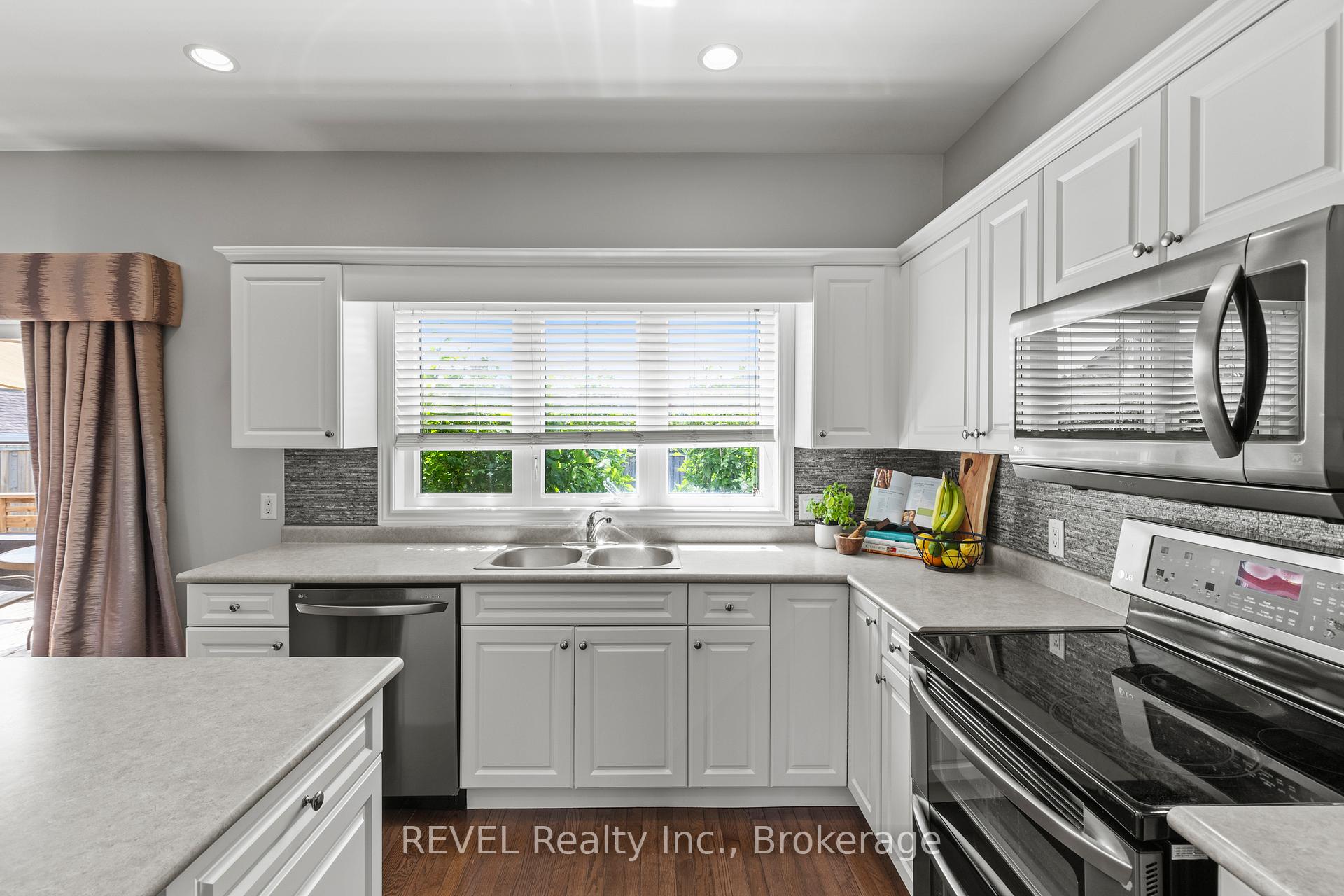 Photo 9 of 31 Raspberry Trail, Thorold, Confederation Heights — HOMEH