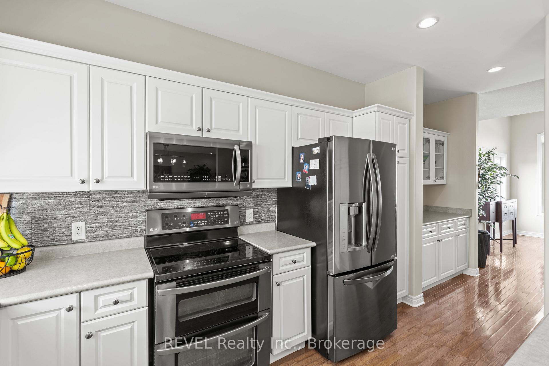Photo 10 of 31 Raspberry Trail, Thorold, Confederation Heights — HOMEH