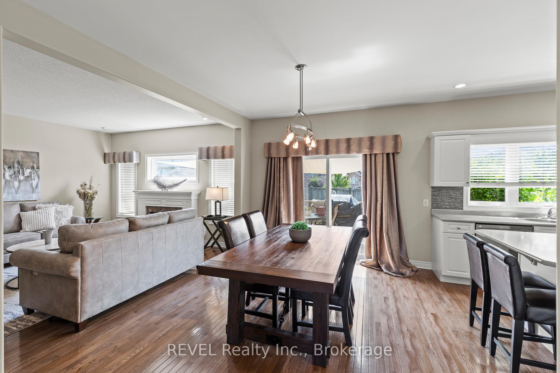 Photo 13 of 31 Raspberry Trail, Thorold, Confederation Heights — HOMEH