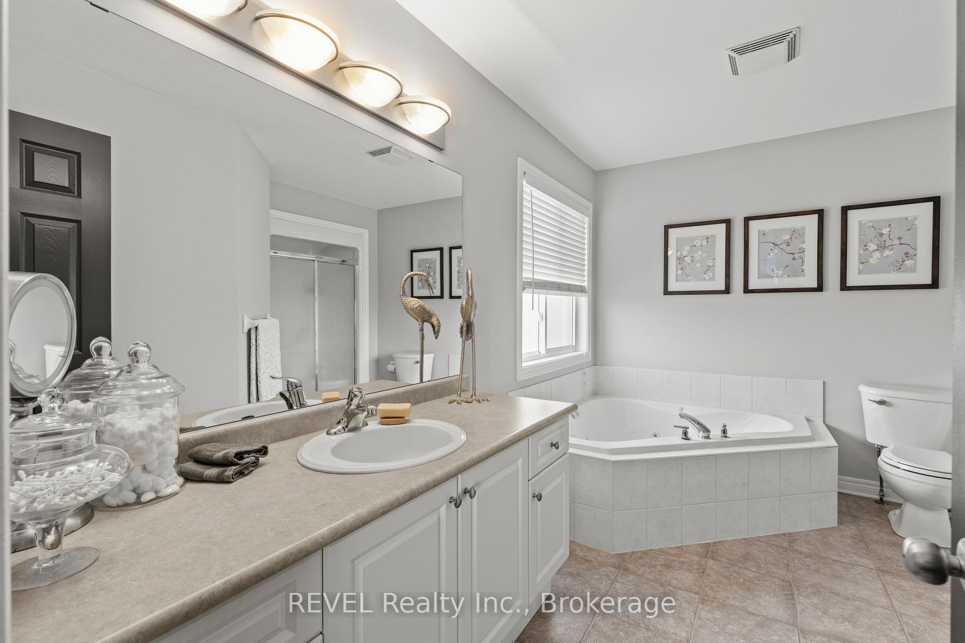 Photo 21 of 31 Raspberry Trail, Thorold, Confederation Heights — HOMEH
