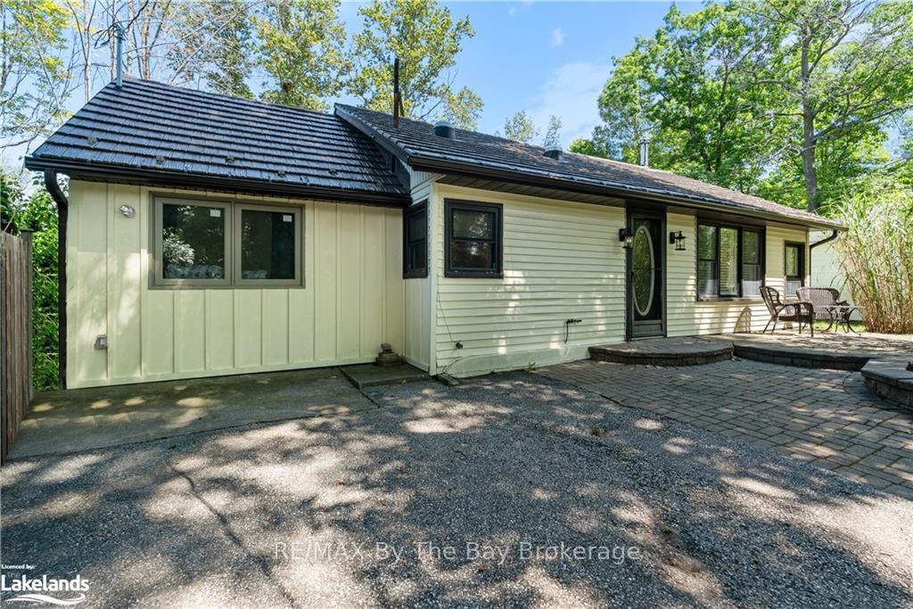 Photo 1 of 1941 Tiny Beaches Road S, Tiny, Rural Tiny — HOMEH